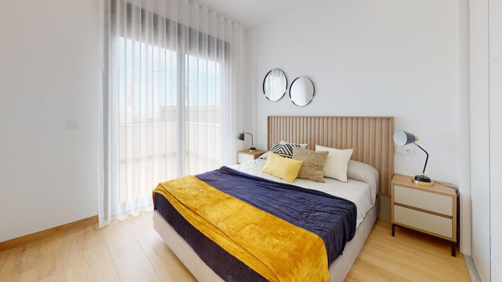 <p>Apartment with garden provided with 2 Bedrooms and 2 Bathrooms, communal swimming pool and optional underground parking space. </p><p>Modern apa...