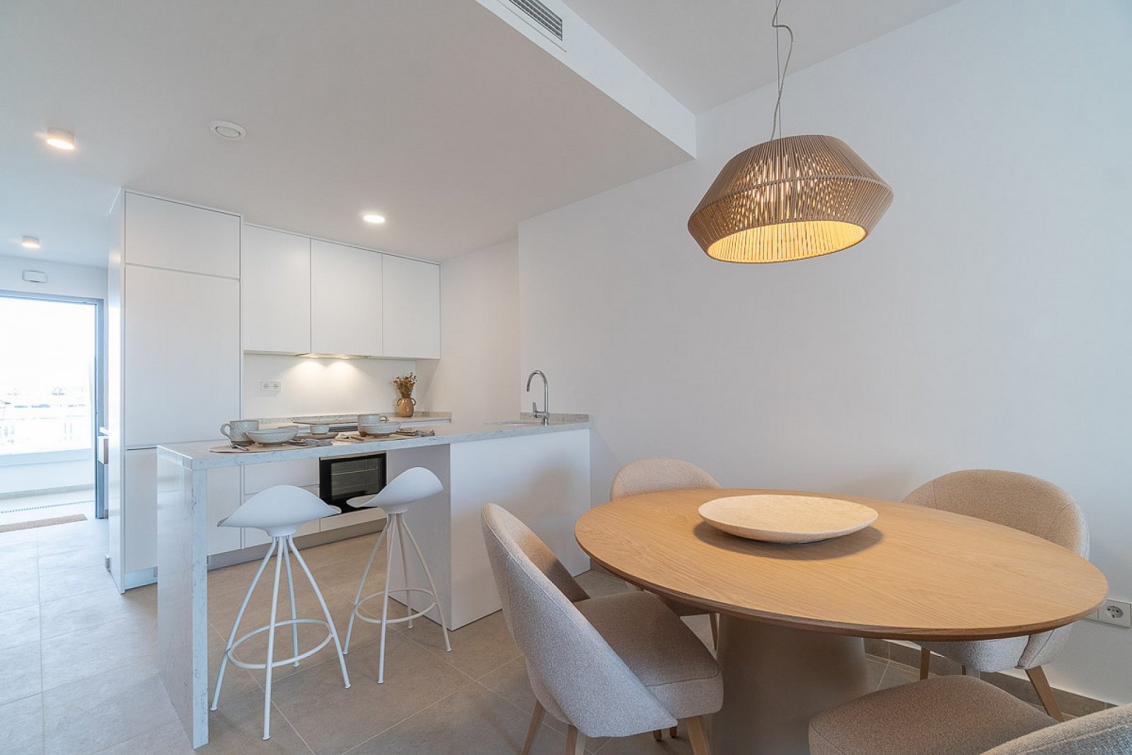 <p>Apartment with garden provided with 2 Bedrooms and 2 Bathrooms, communal swimming pool and underground parking space with storage room. </p>