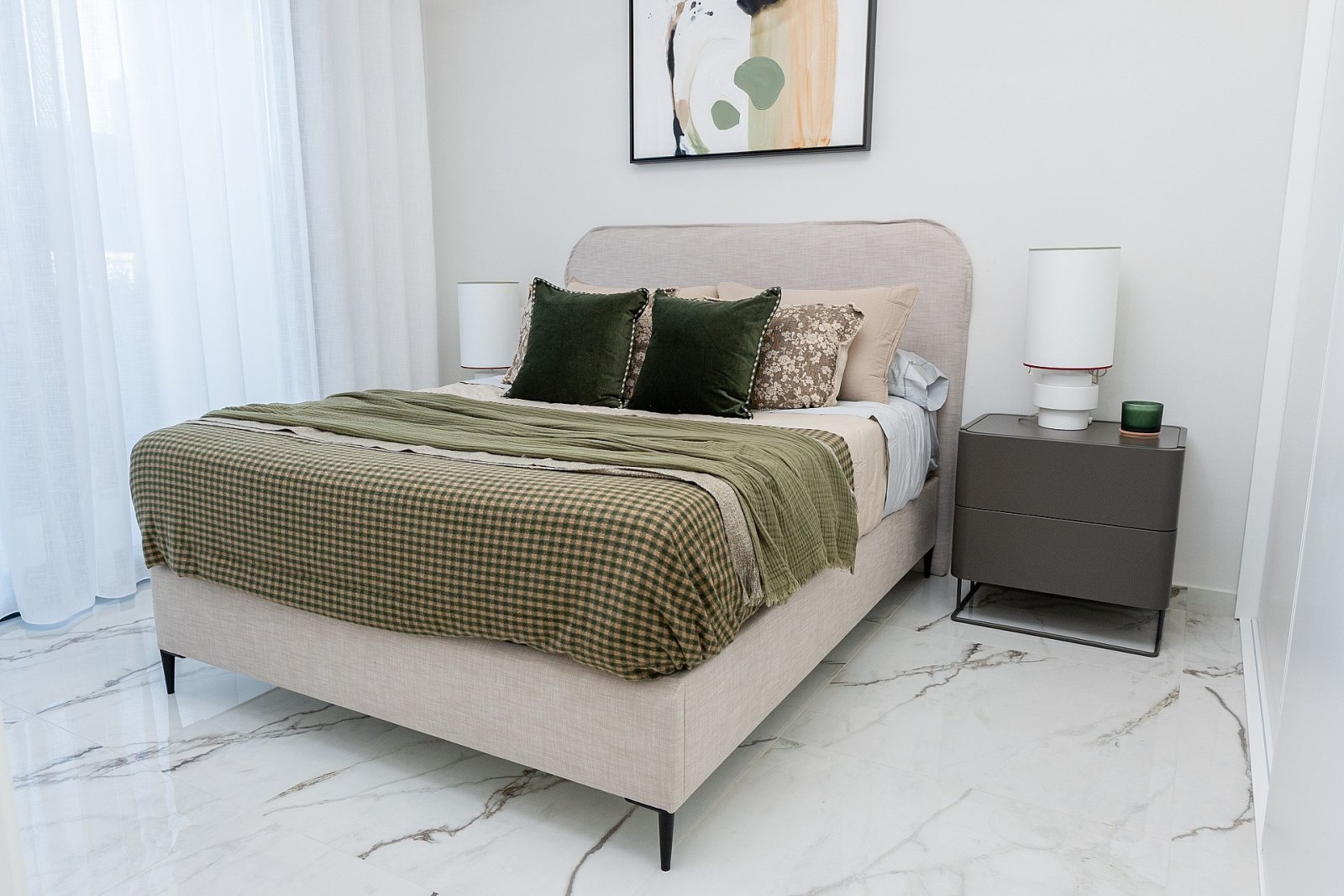 <p>Villa provided with 3 Bedrooms and 3 Bathrooms, private swimming pool and parking space on own plot. </p>