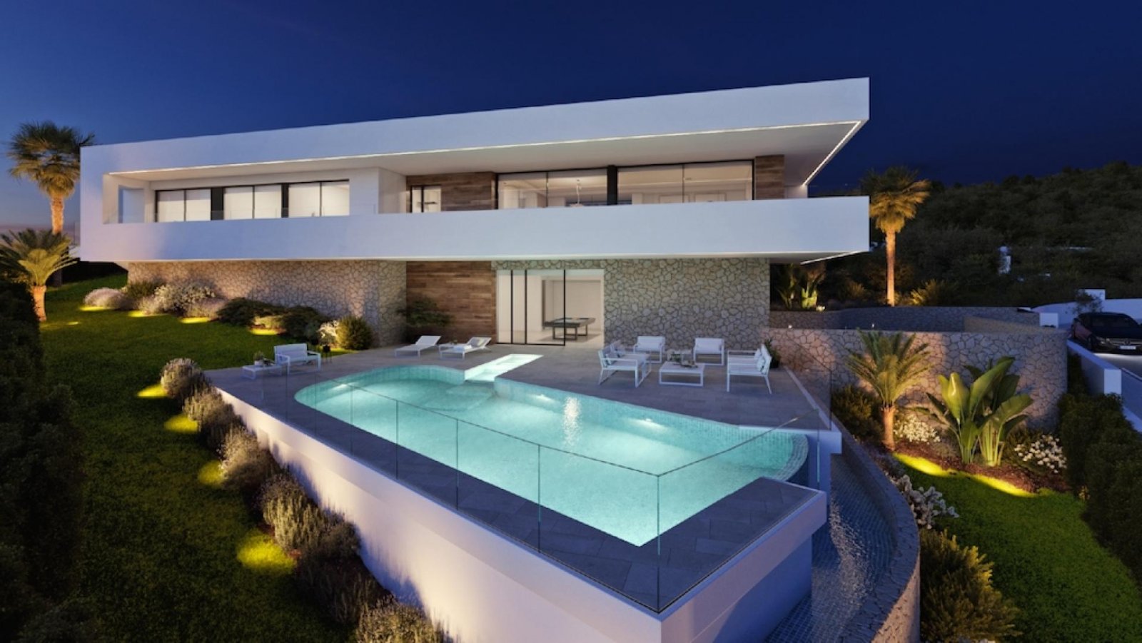 <p>Villa provided with 3 Bedrooms and 4 Bathrooms, infinity swimming pool and underground garage with cellar. </p><p>In the Residential Resort Cumb...