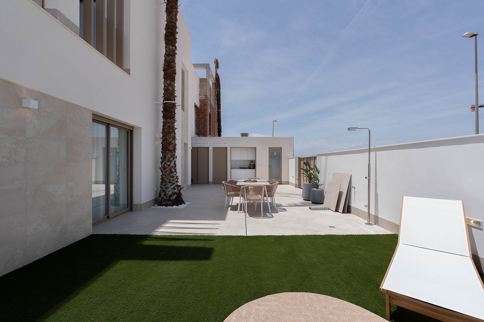 <p>Villa provided with 3 Bedrooms and 2 Bathrooms, private swimming pool and parking space on own plot. </p><p>This boutique development comprises ...
