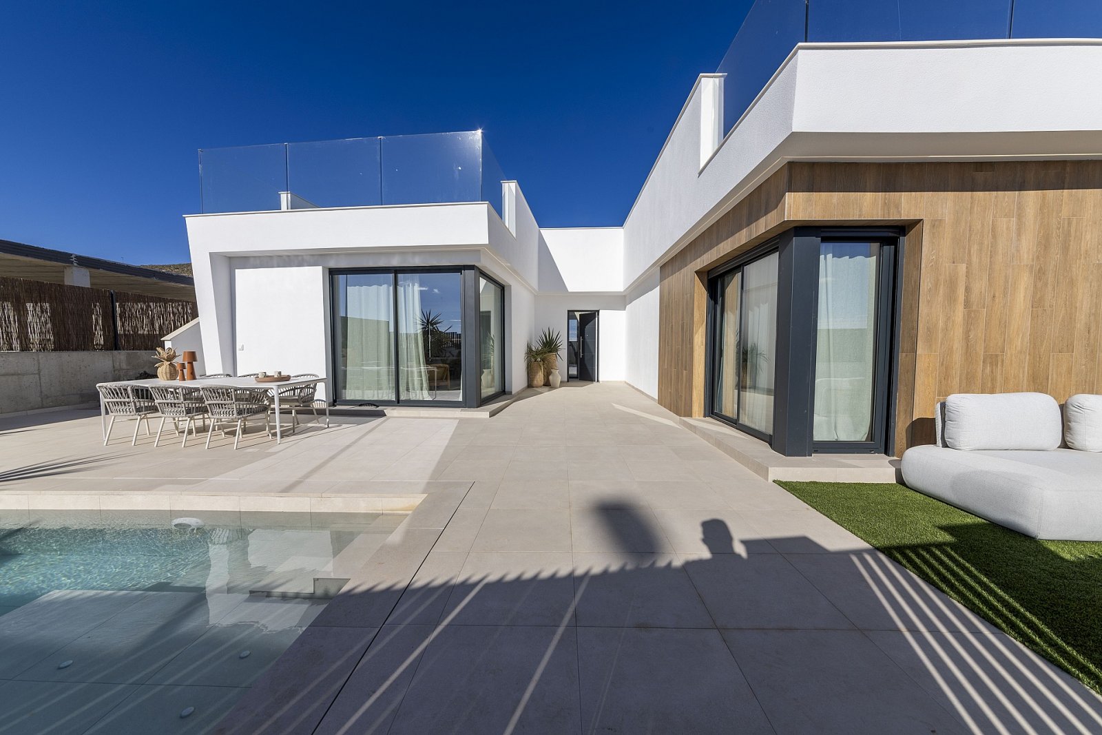 <p>Villa provided with 3 Bedrooms and 2 Bathrooms, private swimming pool and parking space on own plot. </p><p>Montemar Villas - Villa located in A...