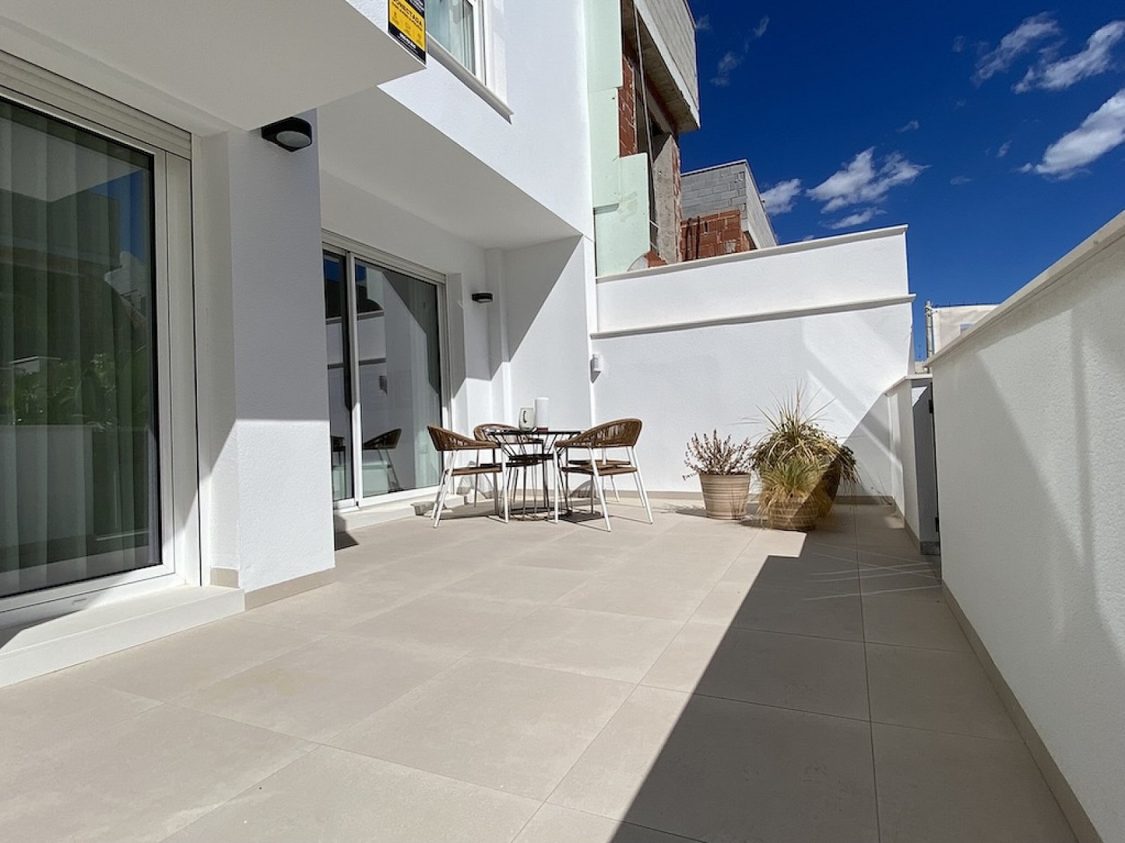 <p>Apartment with garden provided with 3 Bedrooms and 2 Bathrooms, communal swimming pool and parking space on own plot. </p><p>Small-scale complex...