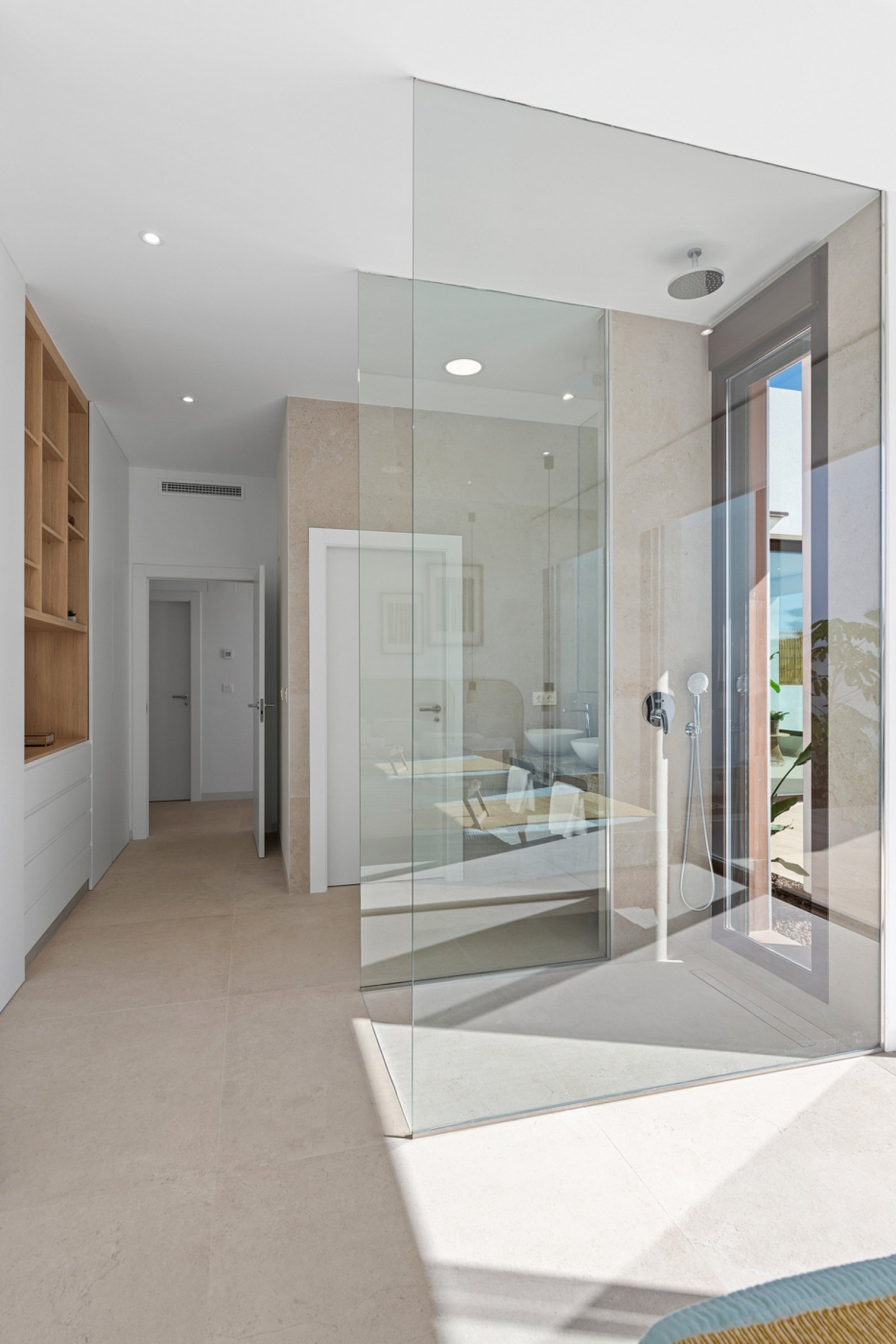 <p>Villa provided with 3 Bedrooms and 2 Bathrooms, private swimming pool and parking space on own plot. </p><p>This development offers a combinatio...