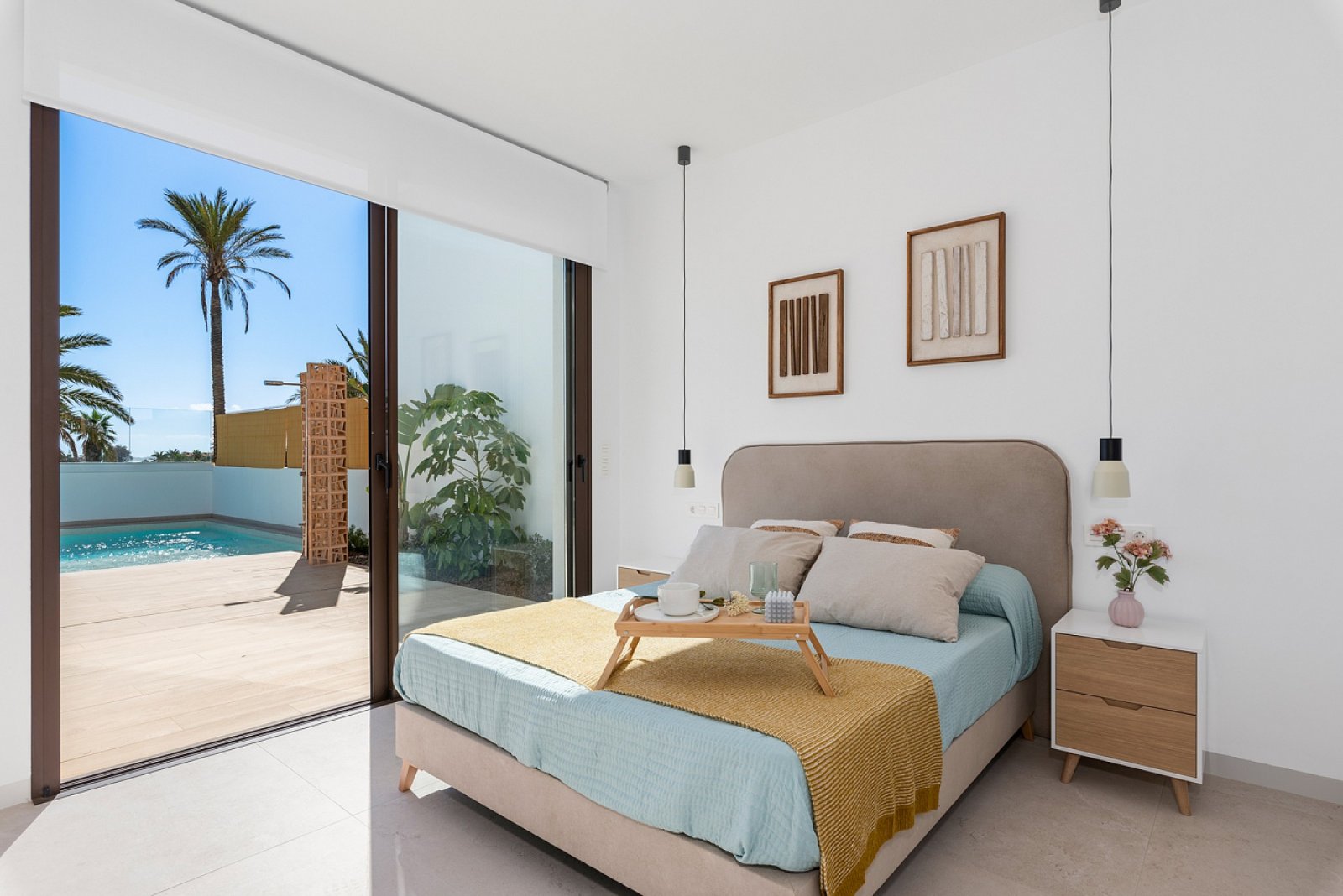 <p>Villa provided with 3 Bedrooms and 2 Bathrooms, private swimming pool and parking space on own plot. </p><p>This development offers a combinatio...