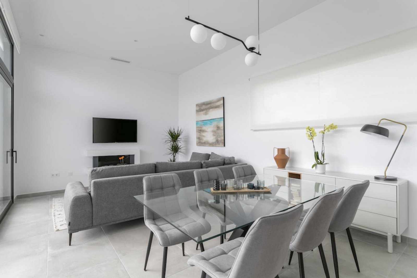 <p>Villa provided with 2 Bedrooms and 2 Bathrooms, private swimming pool and parking space on own plot. </p><p>Welcome to these beautiful new build...