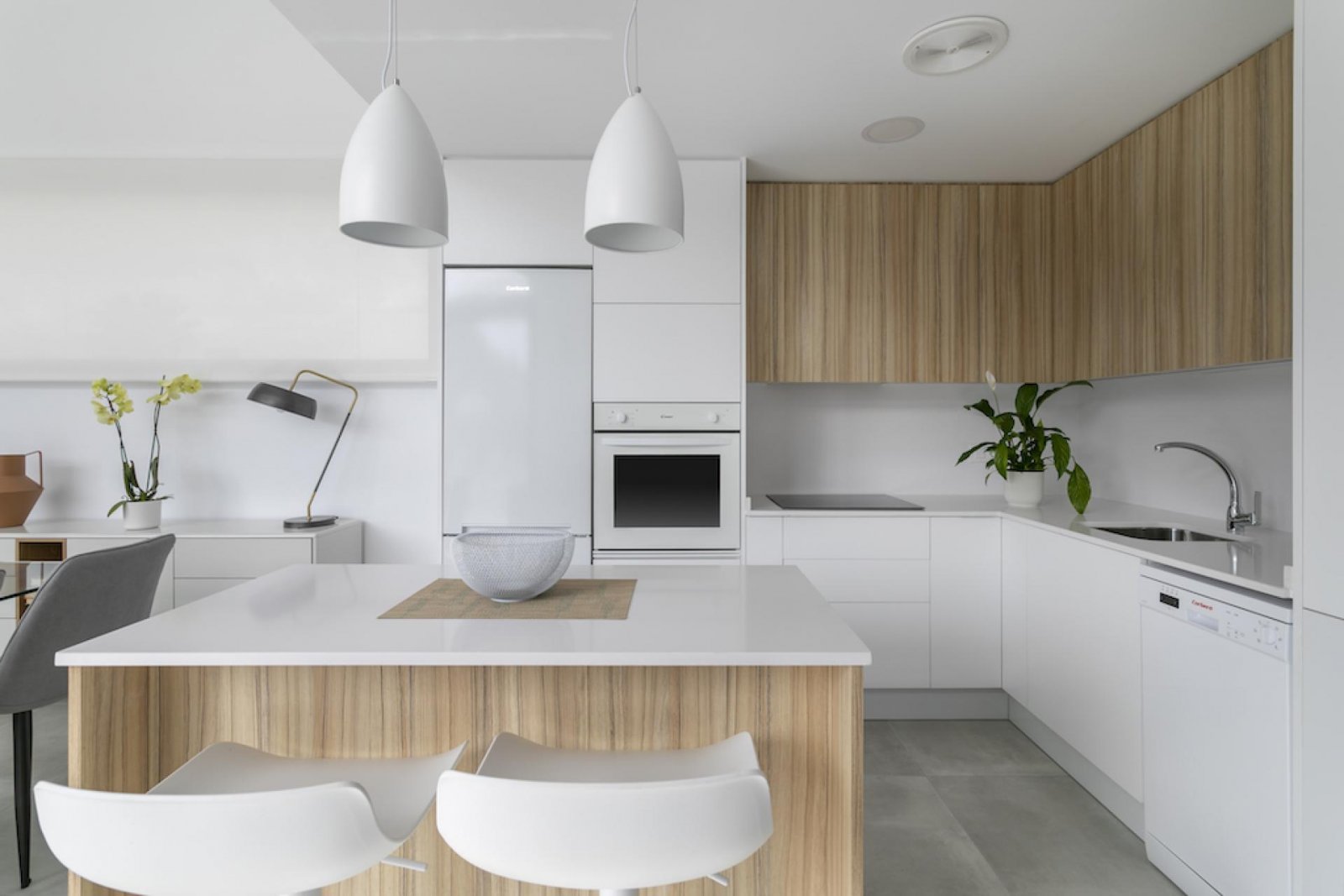 <p>Villa provided with 2 Bedrooms and 2 Bathrooms, private swimming pool and parking space on own plot. </p><p>Welcome to these beautiful new build...