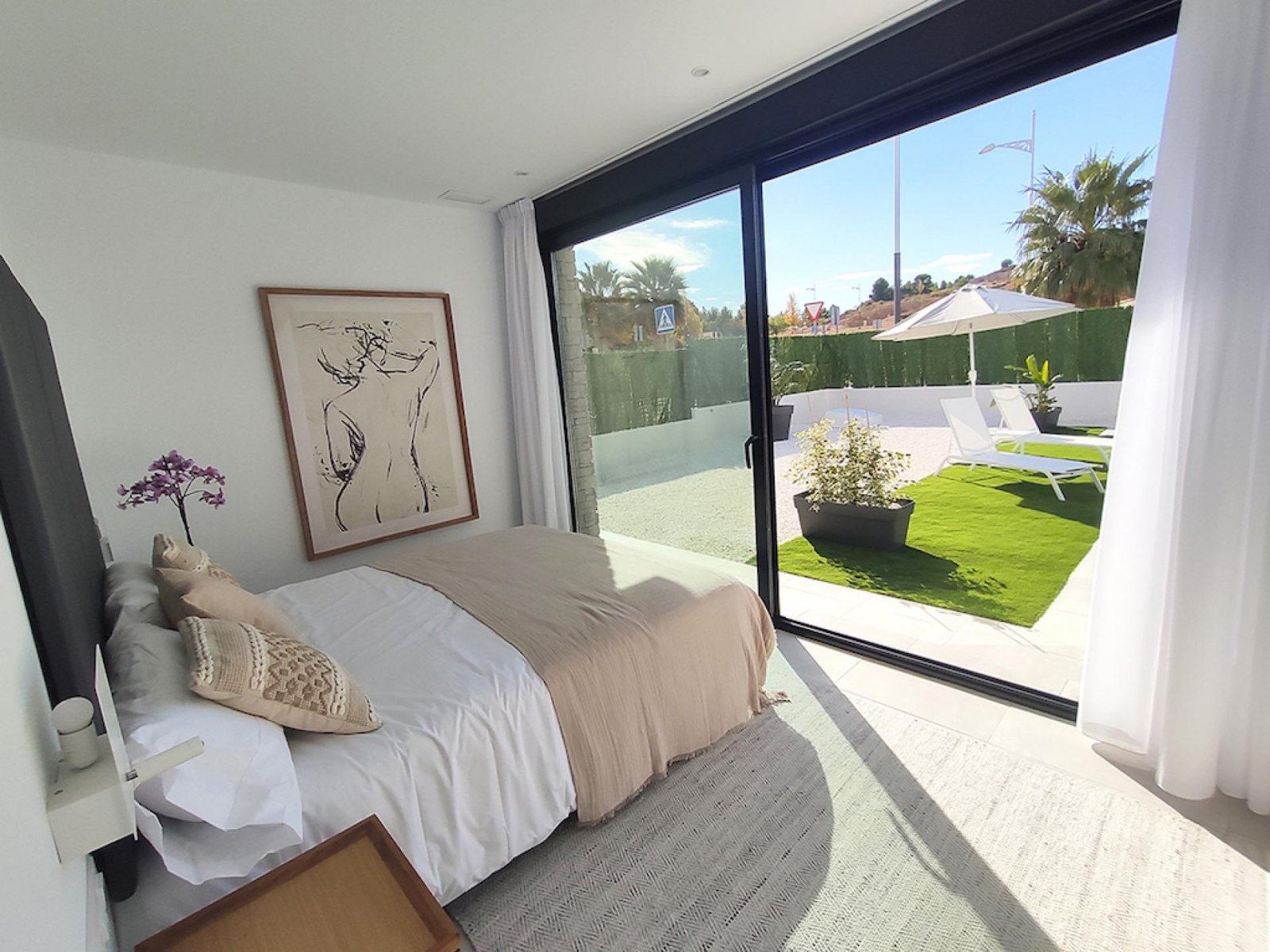 <p>Villa provided with 2 Bedrooms and 2 Bathrooms, private swimming pool and parking space on own plot. </p><p>Welcome to these beautiful new build...