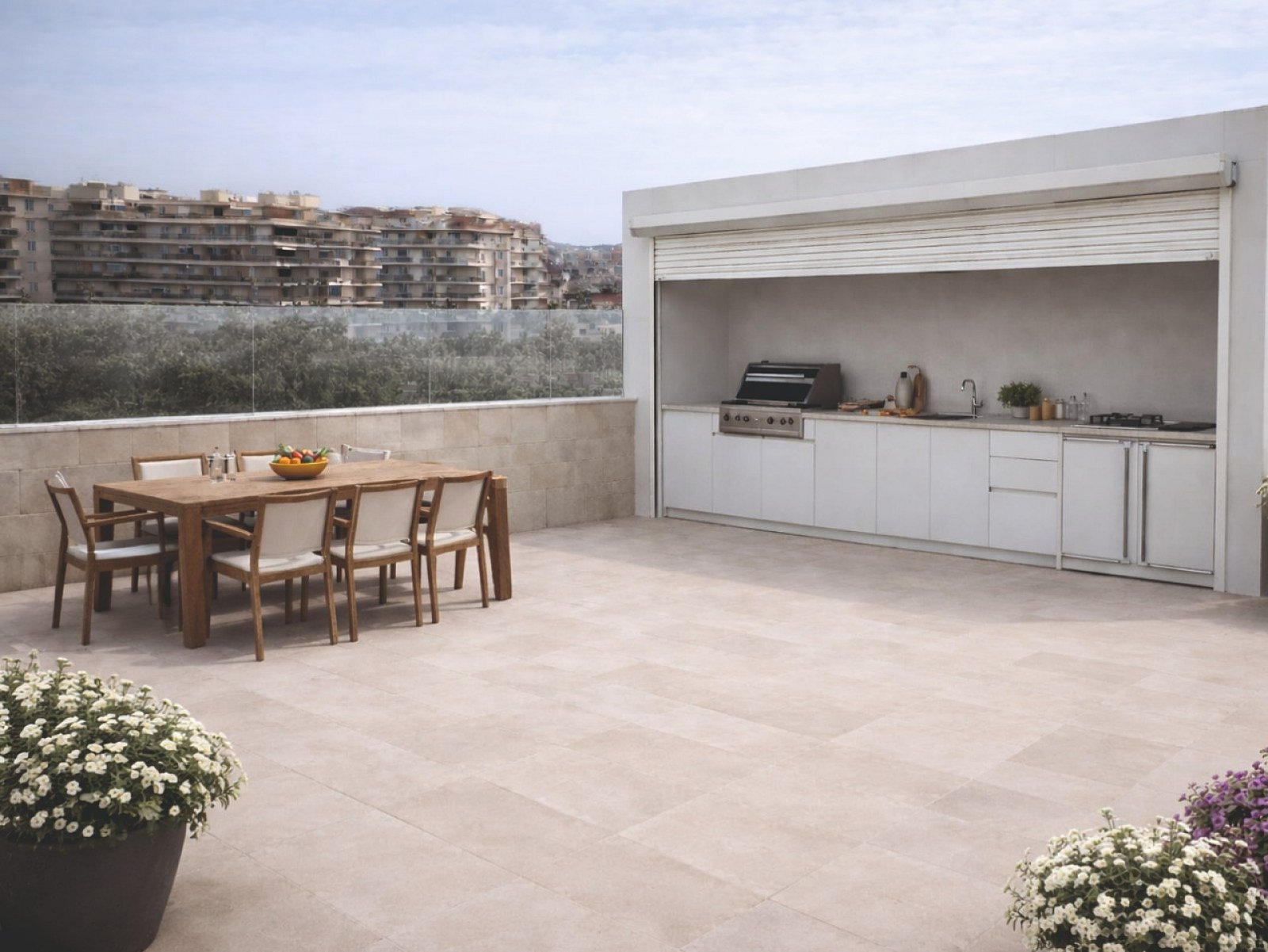 <p>Apartments - solarium provided with 3 Bedrooms and 2 Bathrooms, private swimming pool and ample parking space around the project. </p><p>This ex...