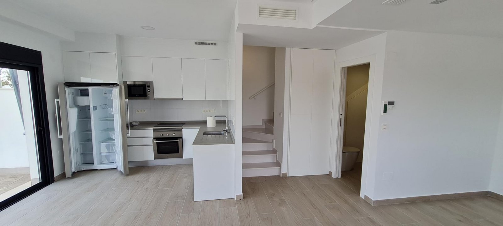 <p>Villa provided with 3 Bedrooms and 2 Bathrooms, optional swimming pool and parking space on own plot. </p><p>Discover this beautiful project wit...