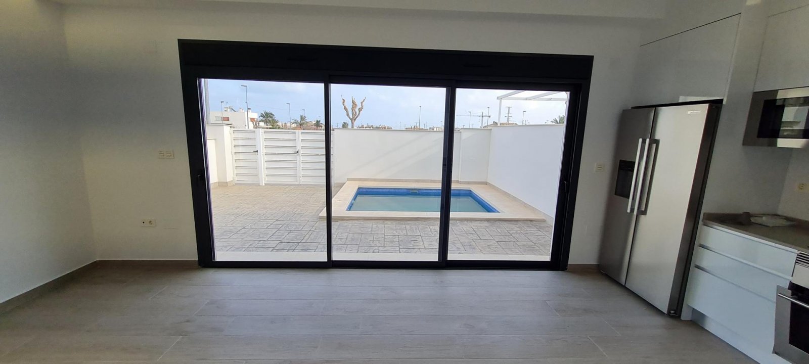<p>Villa provided with 3 Bedrooms and 2 Bathrooms, optional swimming pool and parking space on own plot. </p><p>Discover this beautiful project wit...