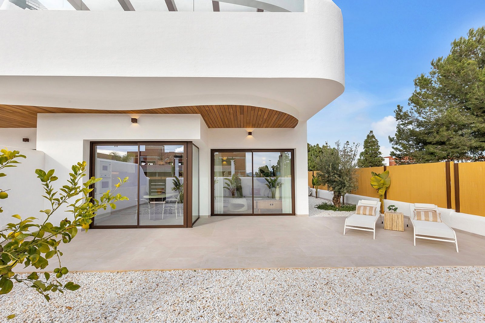 <p>Apartment with garden provided with 3 Bedrooms and 2 Bathrooms, communal swimming pool and parking space on own plot. </p><p>Discover these excl...
