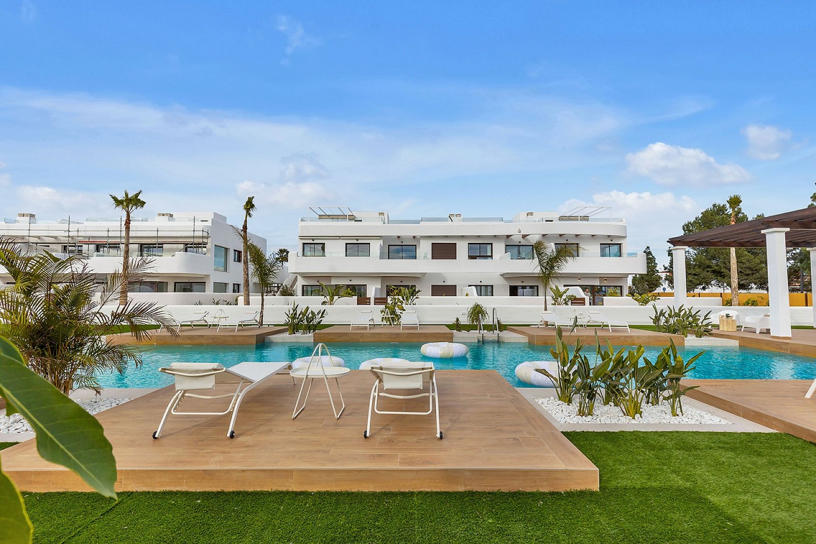 <p>Apartment with garden provided with 3 Bedrooms and 2 Bathrooms, communal swimming pool and parking space on own plot. </p><p>Discover these excl...