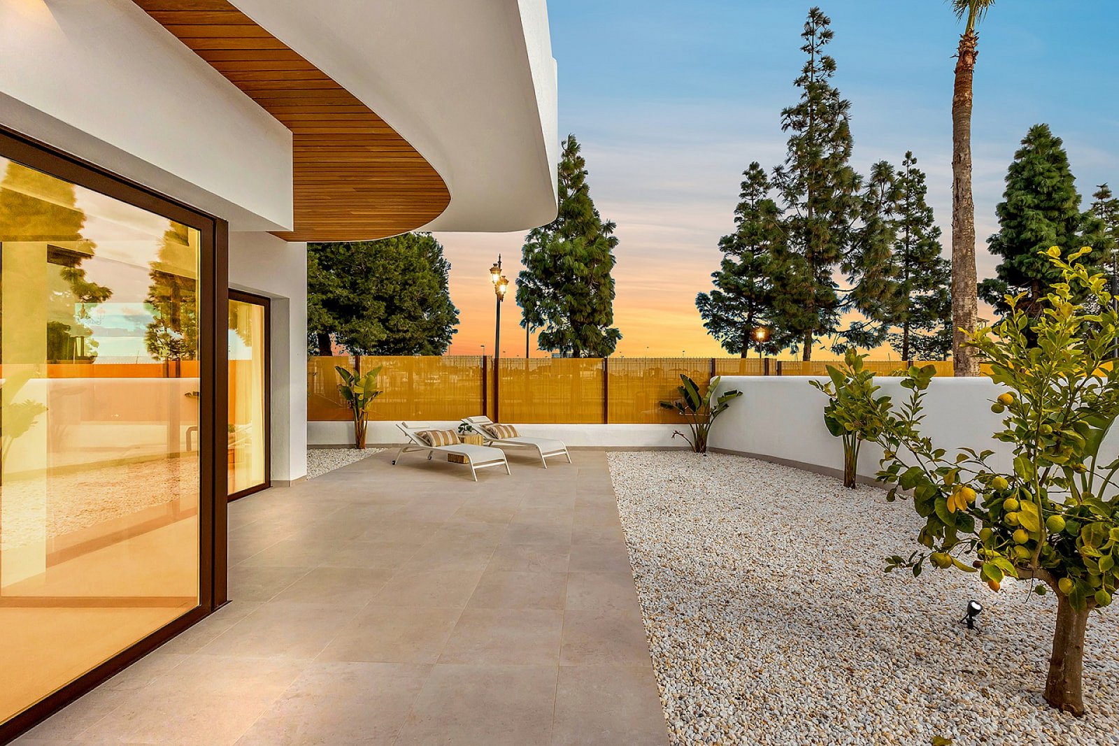 <p>Apartment with garden provided with 3 Bedrooms and 2 Bathrooms, communal swimming pool and parking space on own plot. </p><p>Discover these excl...
