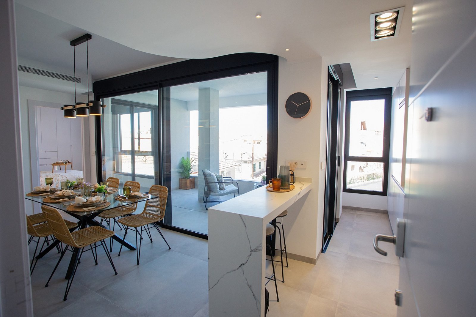 <p>Apartment with terrace provided with 3 Bedrooms and 2 Bathrooms, heated swimming pool and optional underground parking space. </p><p>La LLana To...