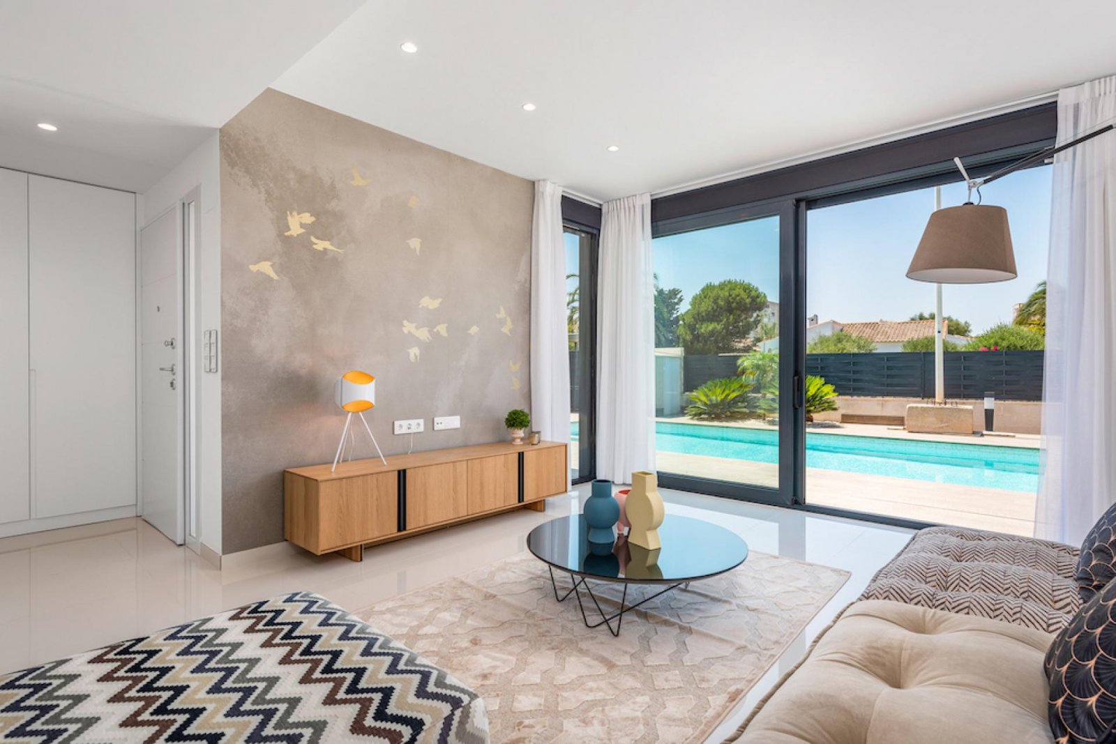 <p>Villa provided with 3 Bedrooms and 3 Bathrooms, private swimming pool and parking space on own plot. </p><p>Discover these beautiful new build v...