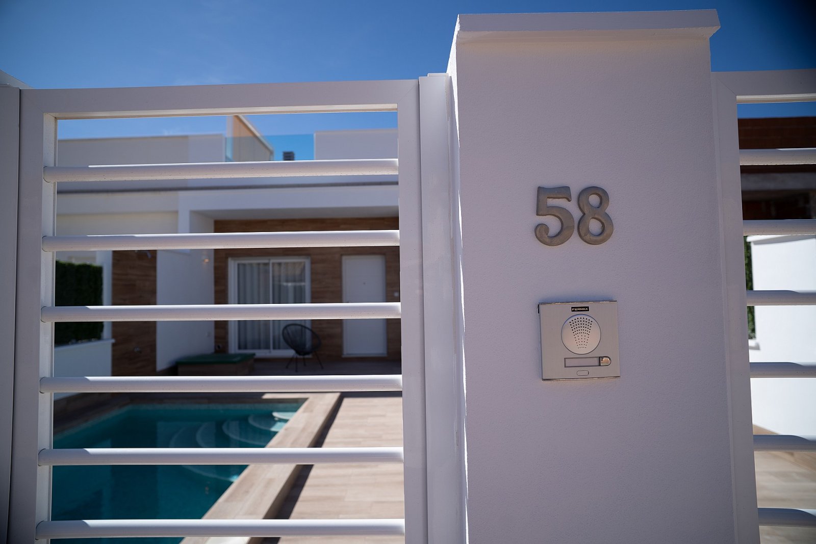<p>Villa provided with 3 Bedrooms and 2 Bathrooms, private swimming pool and parking space on own plot. </p><p>New luxury complex of 24 villas on o...