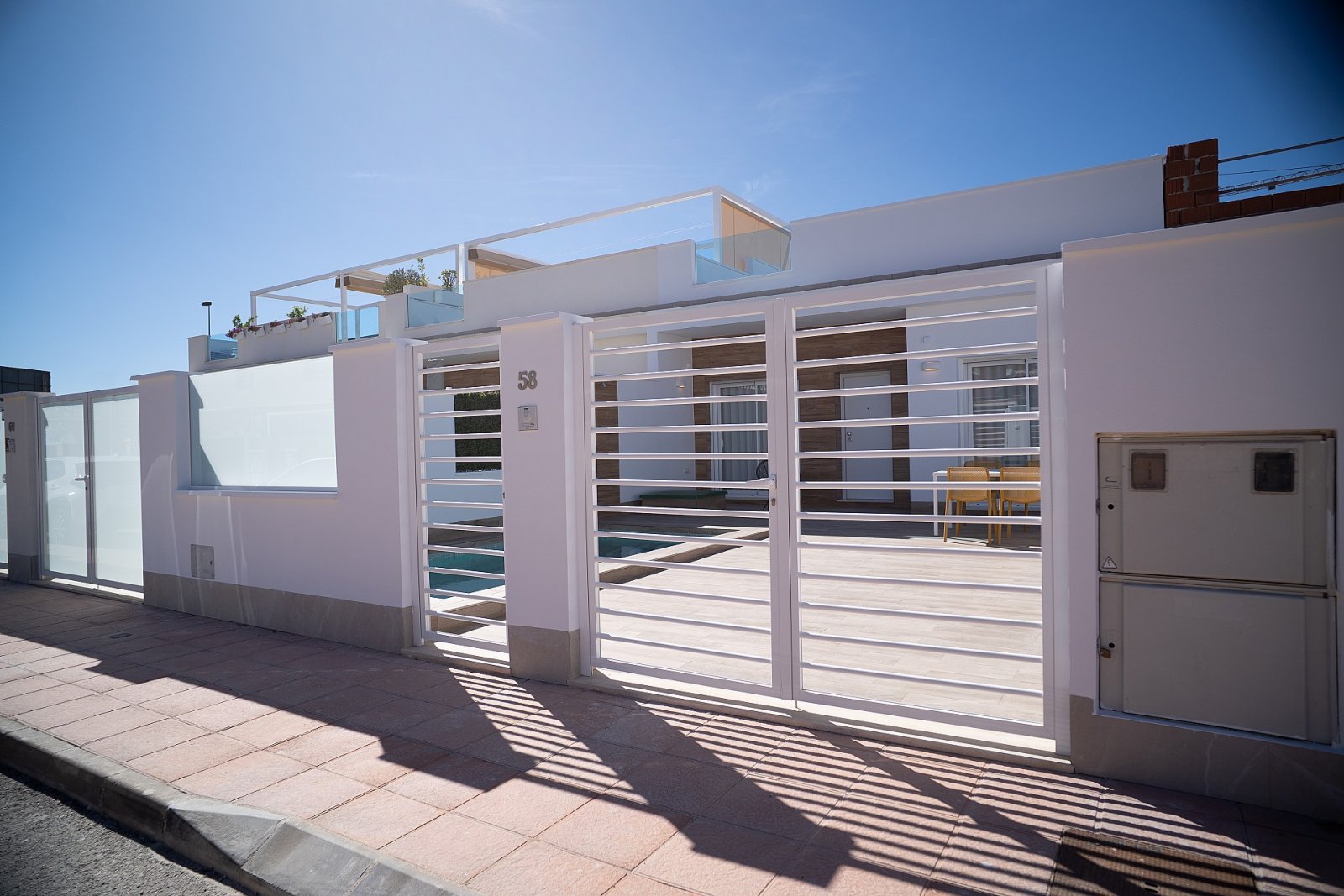 <p>Villa provided with 3 Bedrooms and 2 Bathrooms, private swimming pool and parking space on own plot. </p><p>New luxury complex of 24 villas on o...