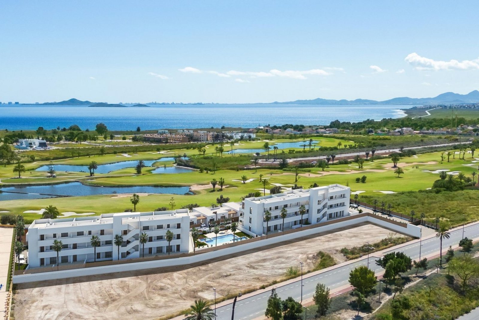 <p>Villa with basement provided with 3 Bedrooms and 2 Bathrooms, private swimming pool and parking space on own plot. </p><p>The residential is com...