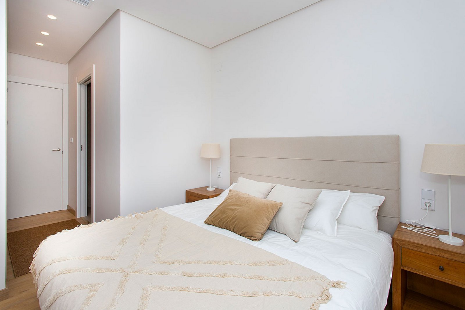 <p>Villa provided with 3 Bedrooms and 3 Bathrooms, private swimming pool and parking space on own plot. </p><p>The properties have top quality sani...