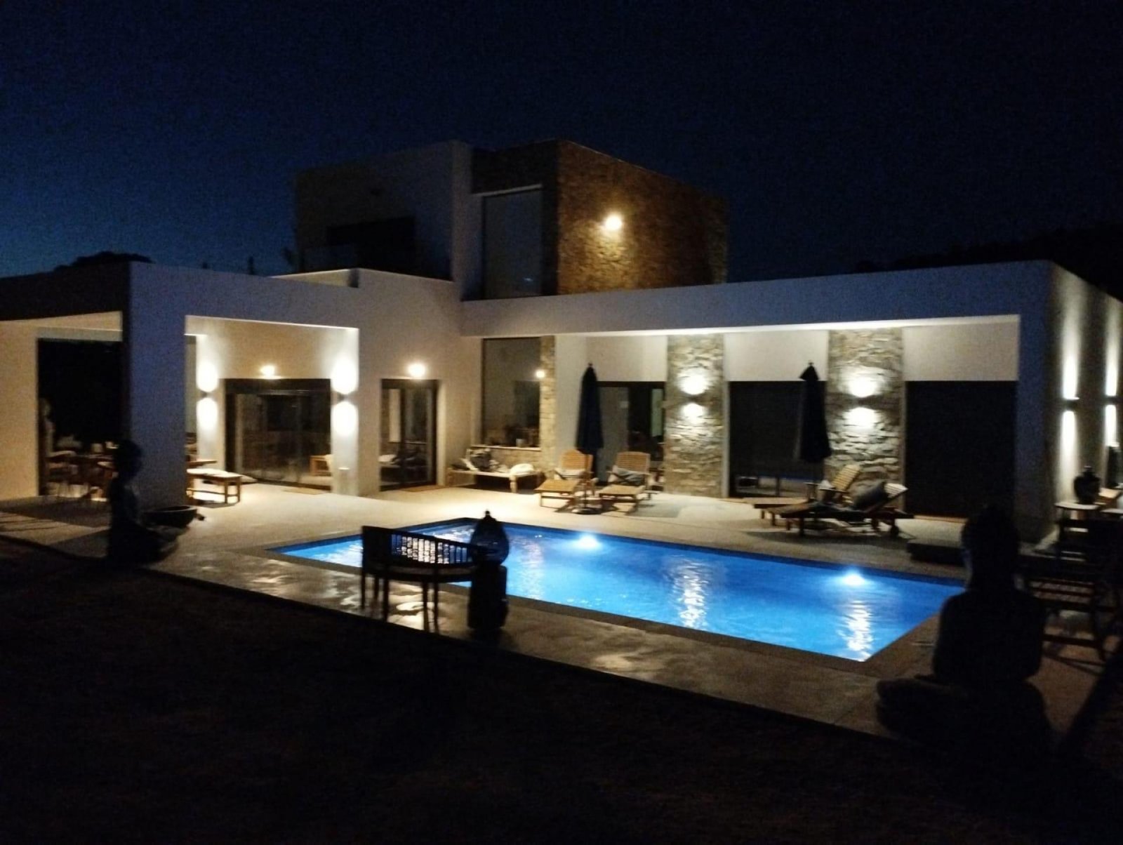 Villa Zen – Luxus, Pool & Solarium