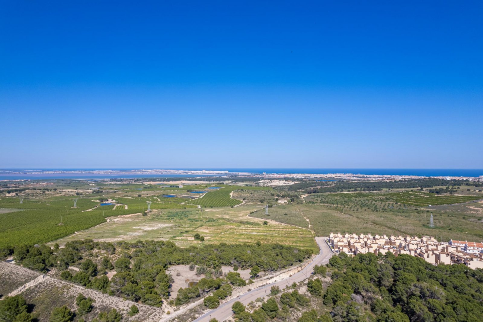 <p>Apartment with garden provided with 2 Bedrooms and 2 Bathrooms, communal swimming pool and private parking space within domain. </p><p>Choice be...