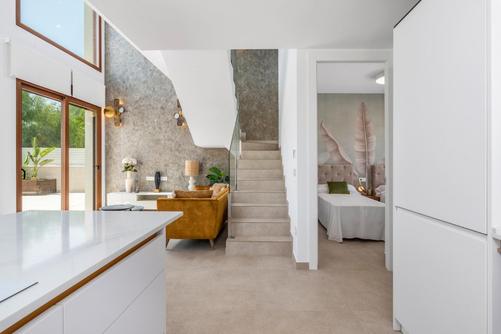 <p>Villa provided with 3 Bedrooms and 3 Bathrooms, private swimming pool and parking space on own plot. </p><p>Beautiful two-storey villa located j...