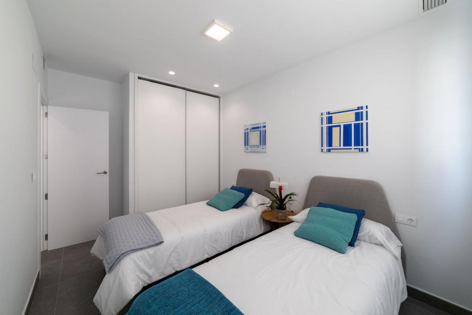 <p>Villa provided with 3 Bedrooms and 2 Bathrooms, optional swimming pool and parking space on own plot. </p><p>Discover these exclusive villas in ...