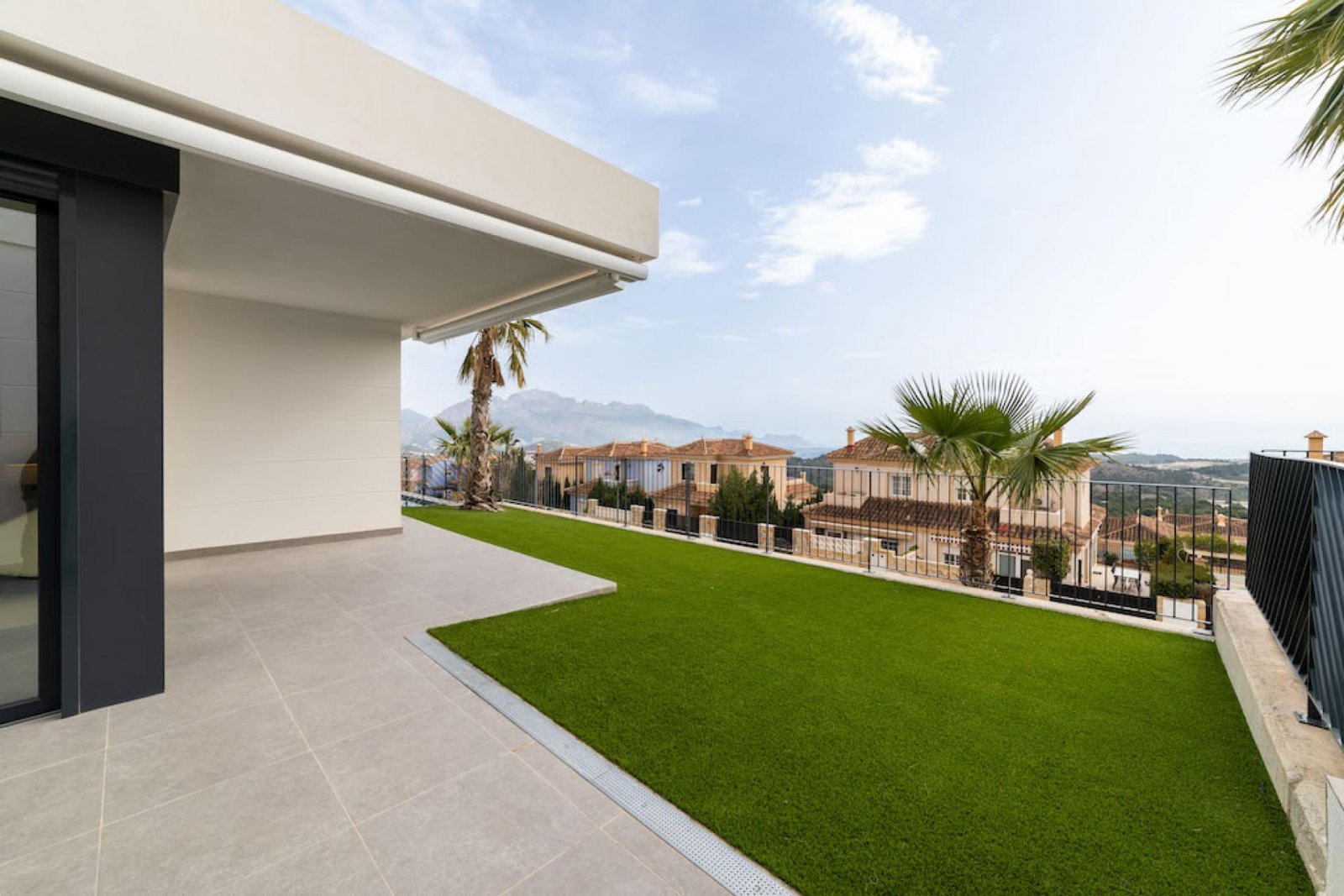 <p>Villa provided with 3 Bedrooms and 2 Bathrooms, optional swimming pool and parking space on own plot. </p><p>Discover these exclusive villas in ...