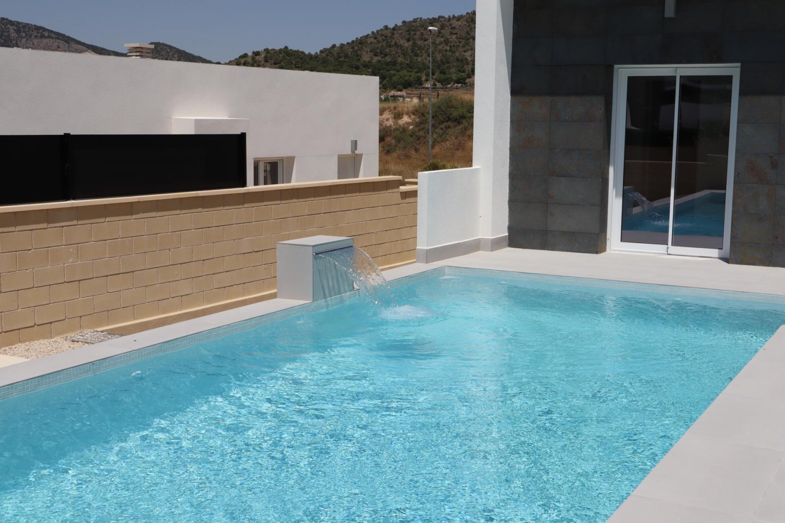 <p>Villa provided with 3 Bedrooms and 2 Bathrooms, private swimming pool and parking space on own plot. </p><p>We are delighted to present you this...