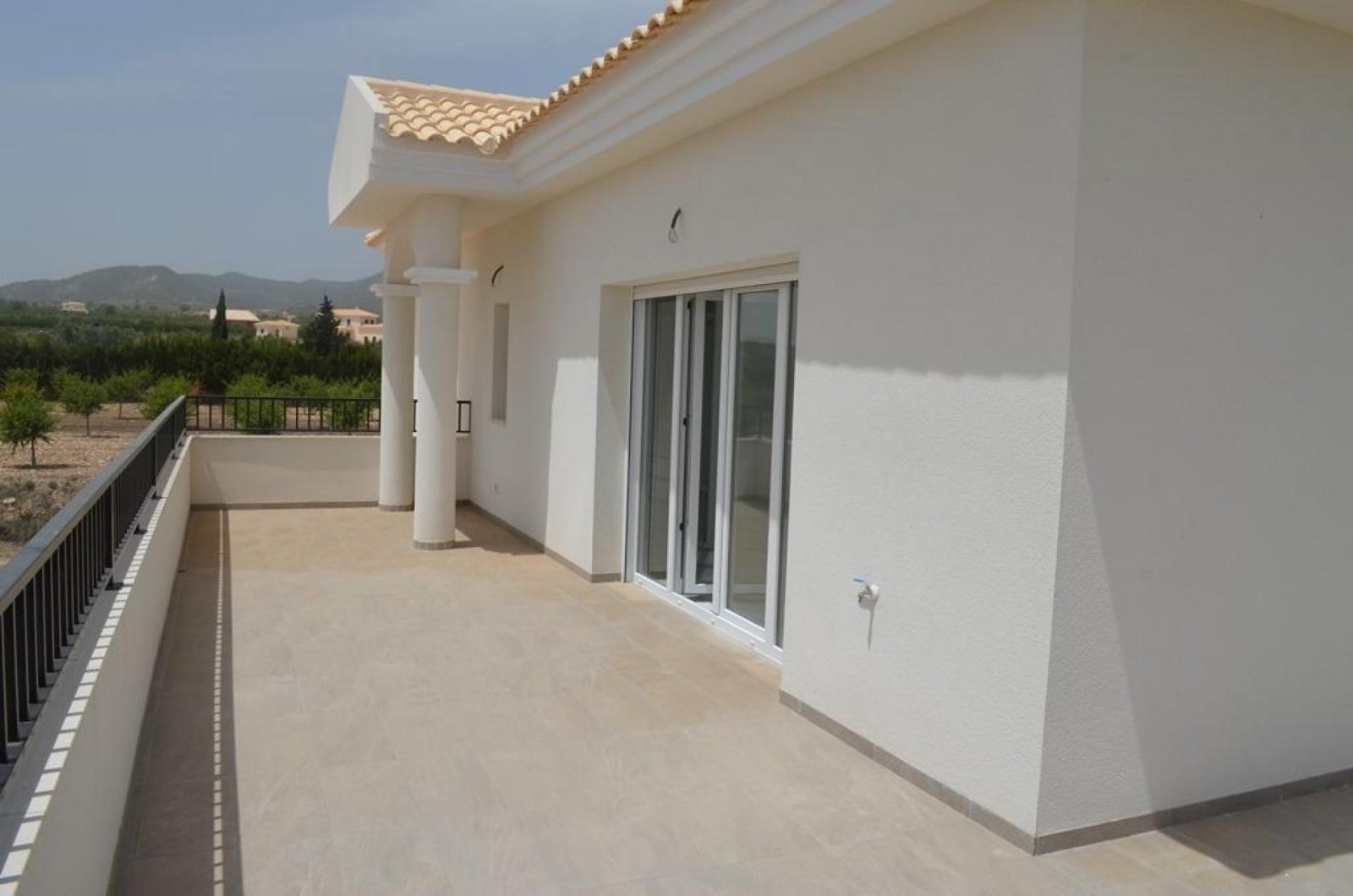 Traumvilla nach Maß in Pinoso – Exklusiv leben unter der Sonne Spaniens