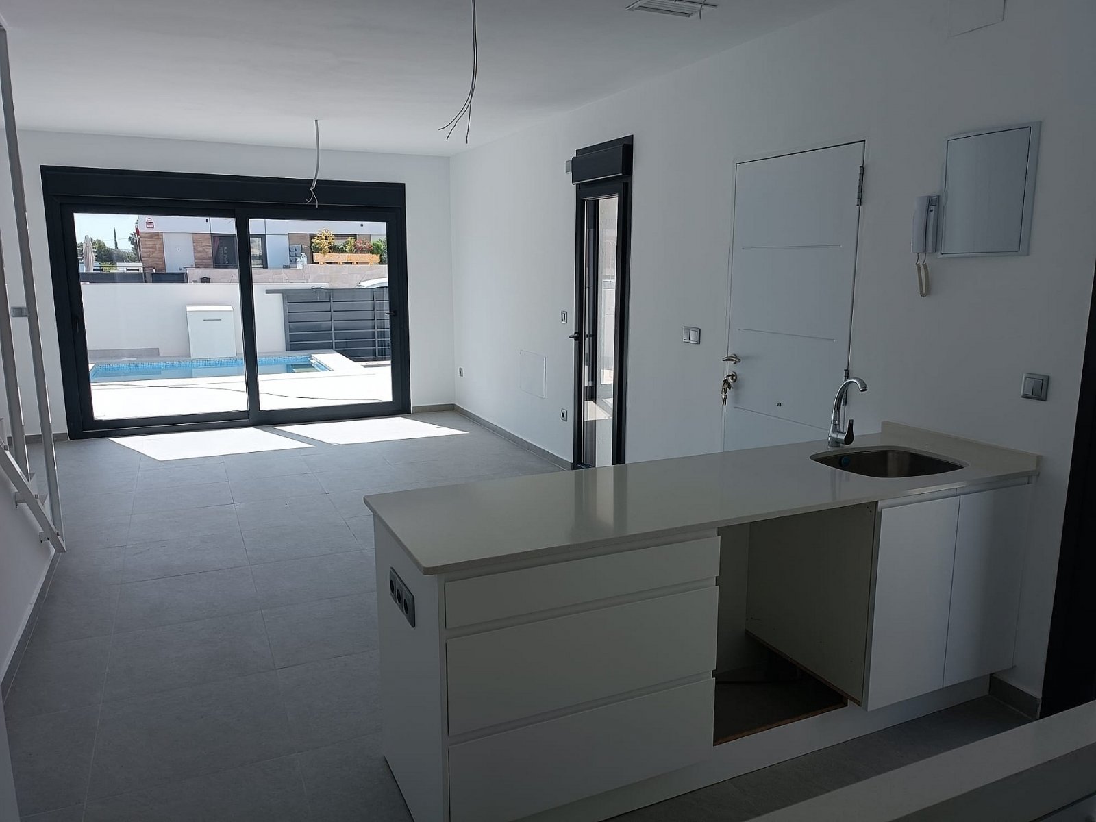 <p>Terraced villa provided with 3 Bedrooms and 2 Bathrooms, private swimming pool and parking space on own plot. </p><p>Discover these beautiful te...