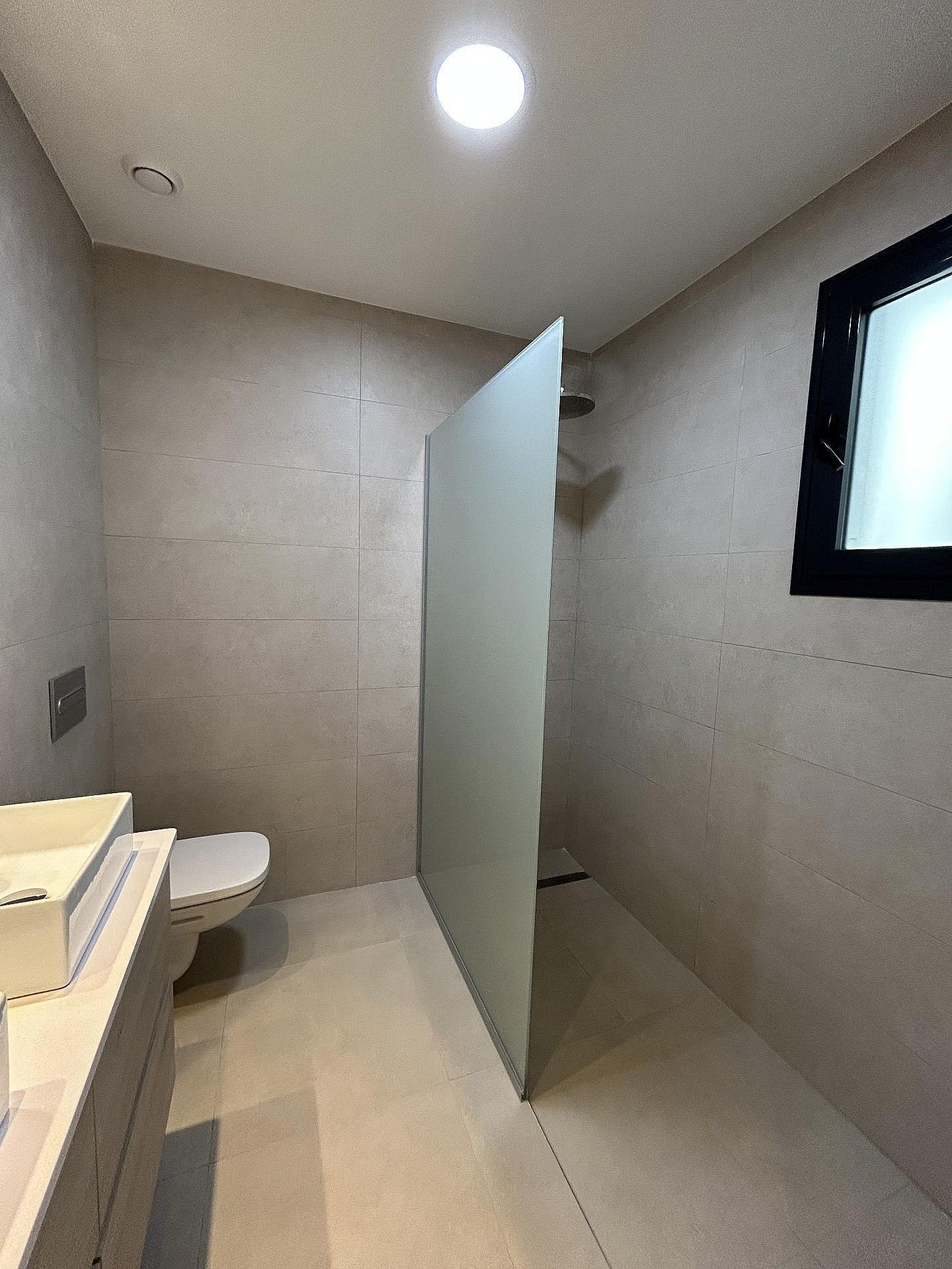 <p>Villa provided with 3 Bedrooms and 2 Bathrooms, private swimming pool and parking space on own plot. </p><p>Discover Mediterranean living in thi...