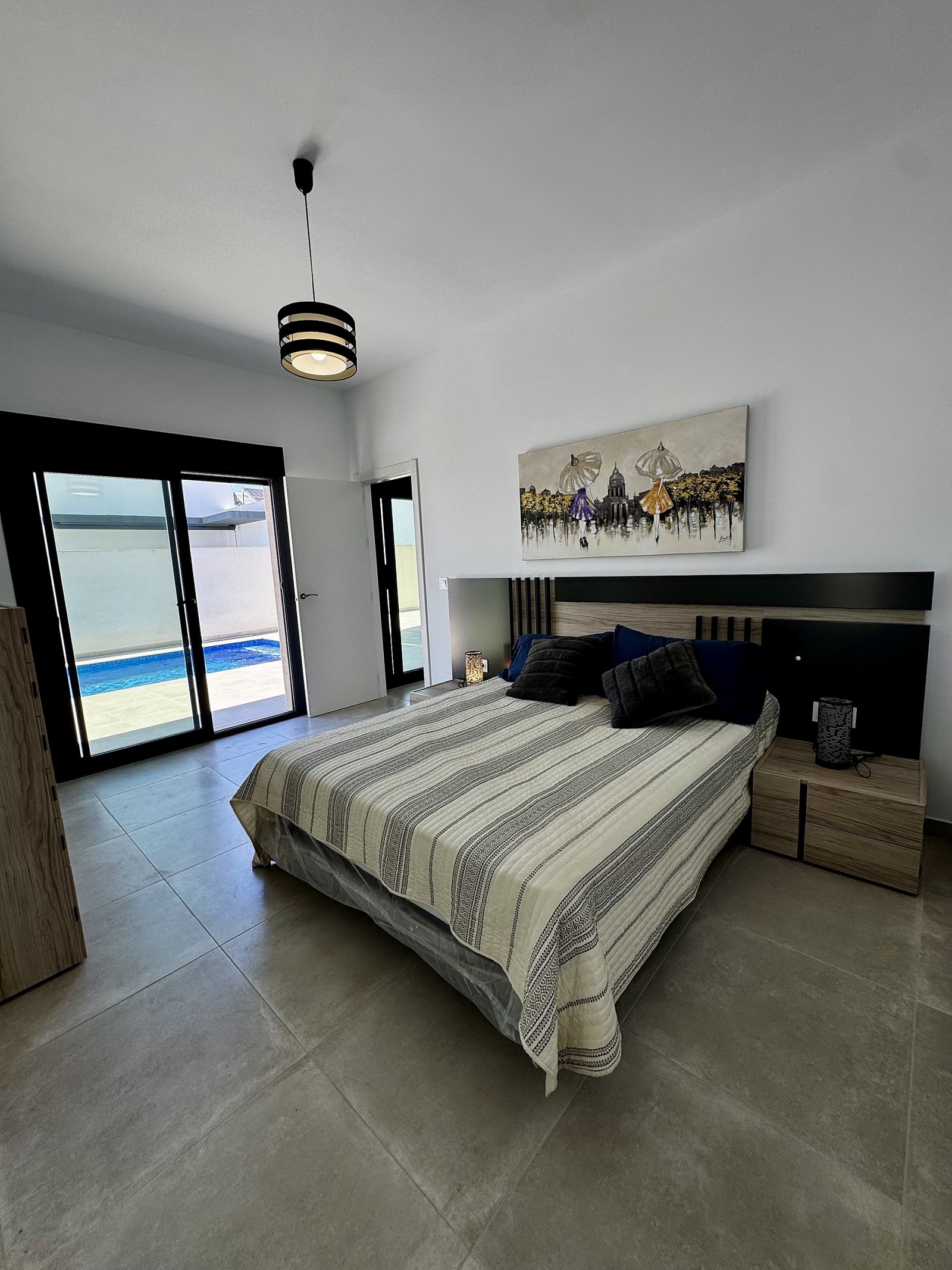 <p>Villa provided with 3 Bedrooms and 2 Bathrooms, private swimming pool and parking space on own plot. </p><p>Discover Mediterranean living in thi...