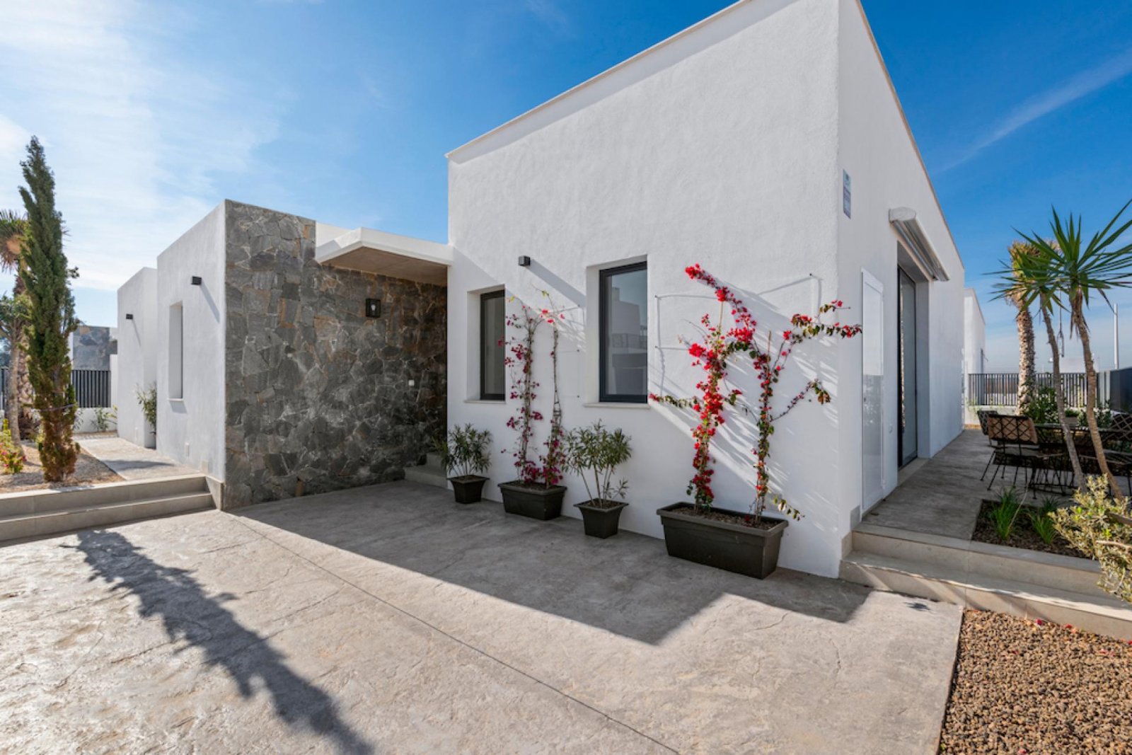 <p>Villa provided with 3 Bedrooms and 2 Bathrooms, private swimming pool and parking space on own plot. </p><p>Discover these beautiful villas in M...