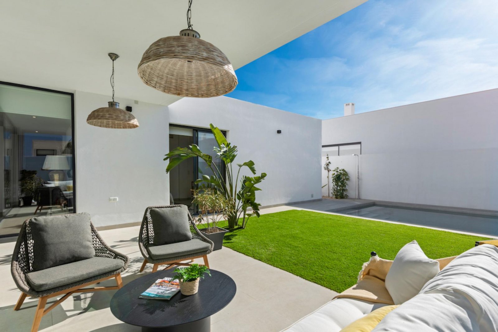 <p>Villa provided with 3 Bedrooms and 2 Bathrooms, private swimming pool and parking space on own plot. </p><p>Discover these beautiful villas in M...