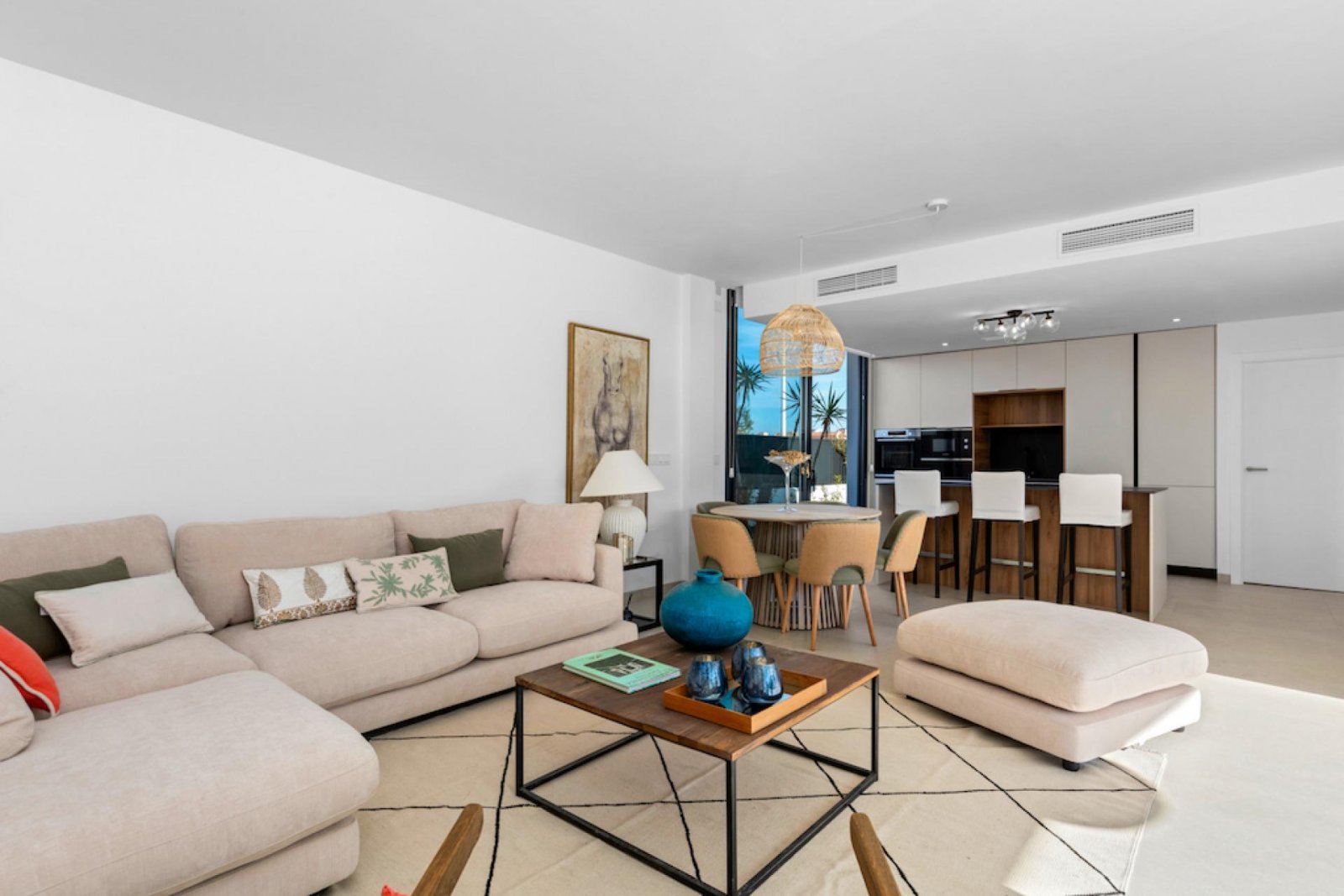 <p>Villa provided with 3 Bedrooms and 2 Bathrooms, private swimming pool and parking space on own plot. </p><p>Discover these beautiful villas in M...
