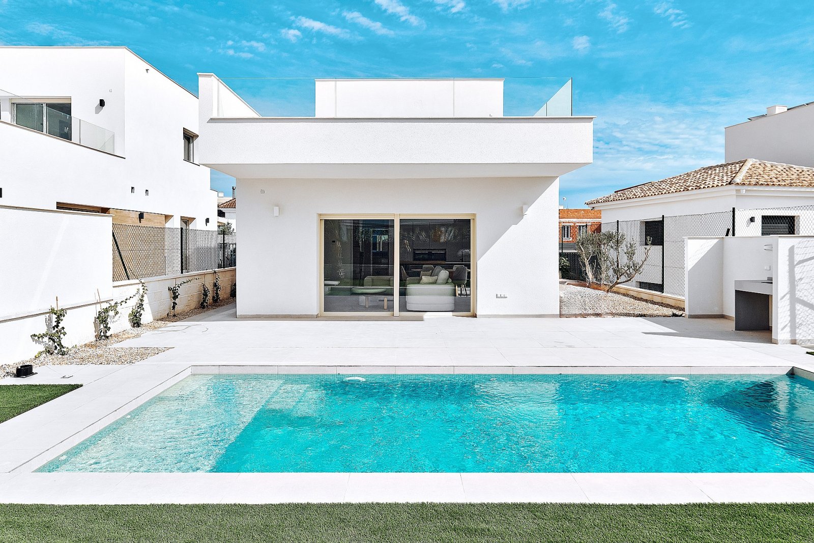 <p>Villa provided with 3 Bedrooms and 3 Bathrooms, private swimming pool and parking space on own plot. </p><p>On entering the villa you will find ...