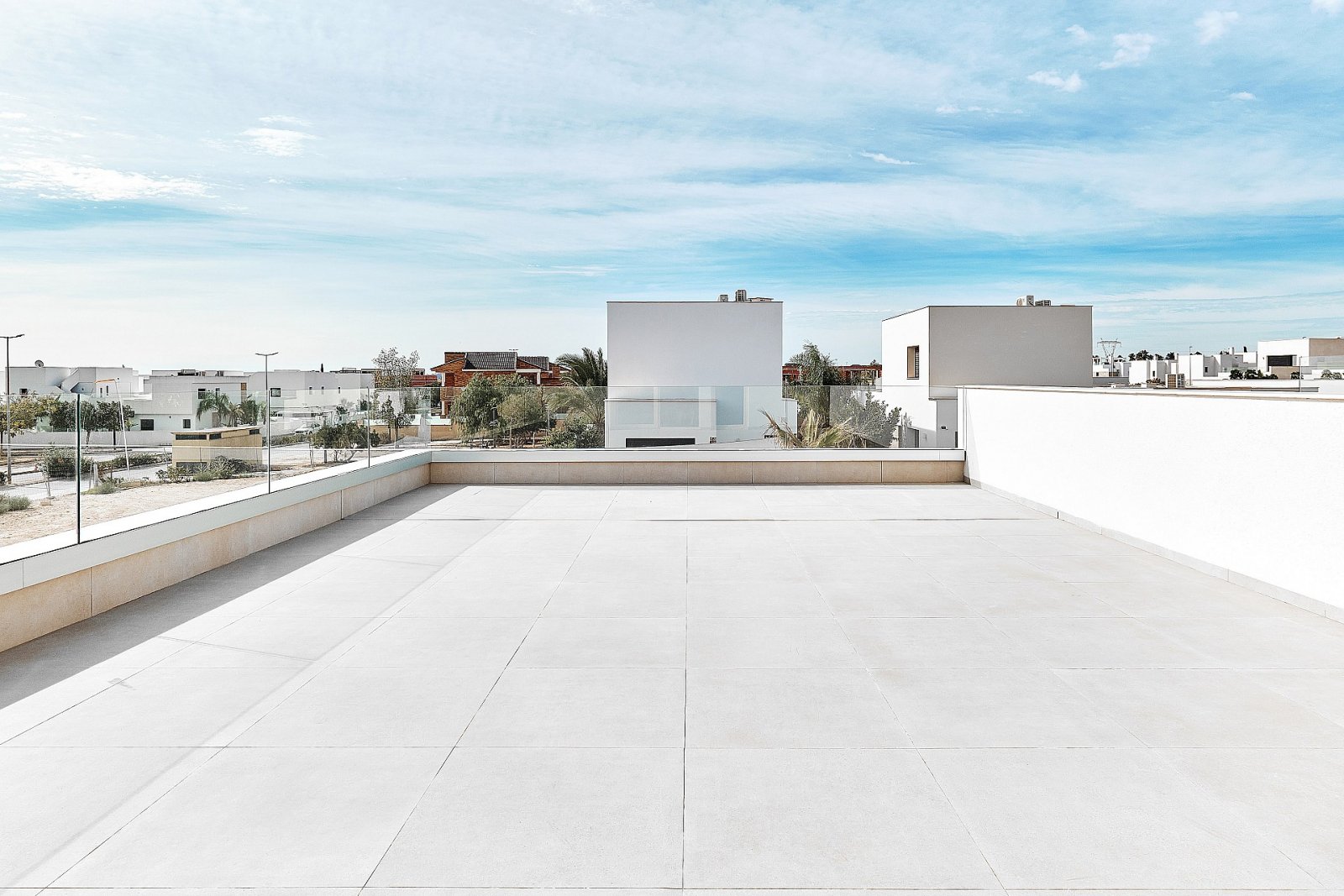 <p>Villa provided with 3 Bedrooms and 3 Bathrooms, private swimming pool and parking space on own plot. </p><p>On entering the villa you will find ...