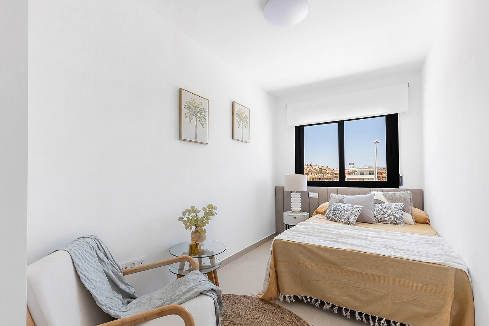 <p>Terraced villa provided with 4 Bedrooms and 3 Bathrooms, communal swimming pool and underground garage with cellar. </p><p>Rafal is a quiet and ...
