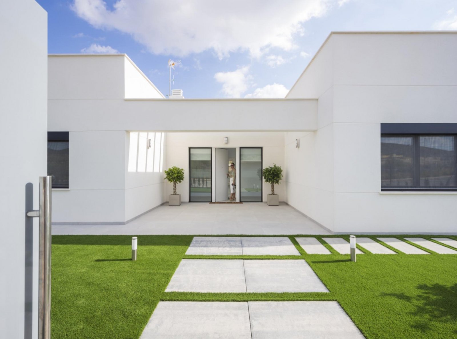 <p>Villa provided with 4 Bedrooms and 4 Bathrooms, private swimming pool and private garage. </p><p>Villa Campo has a modern and minimalist design ...