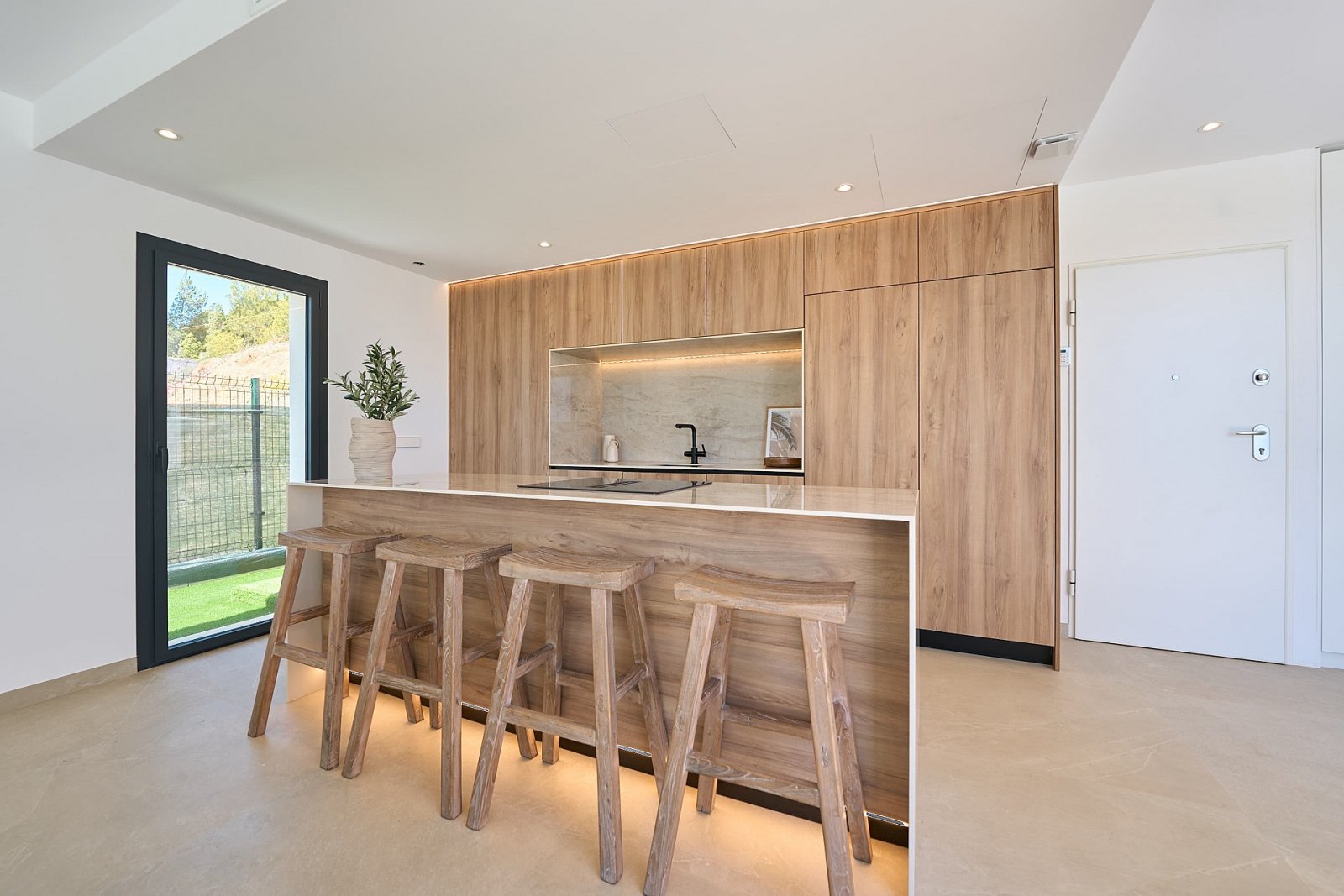 <p>Villa provided with 3 Bedrooms and 2 Bathrooms, private swimming pool and multiple parking spaces. </p><p>The villas are designed with wooden st...