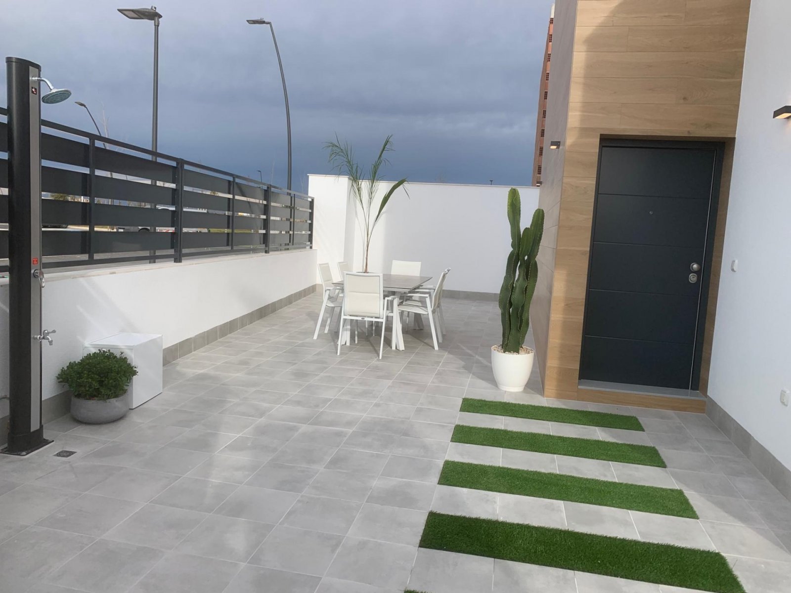 <p>Villa provided with 2 Bedrooms and 2 Bathrooms, private swimming pool and parking space on own plot. </p><p>Step inside these modern detached vi...