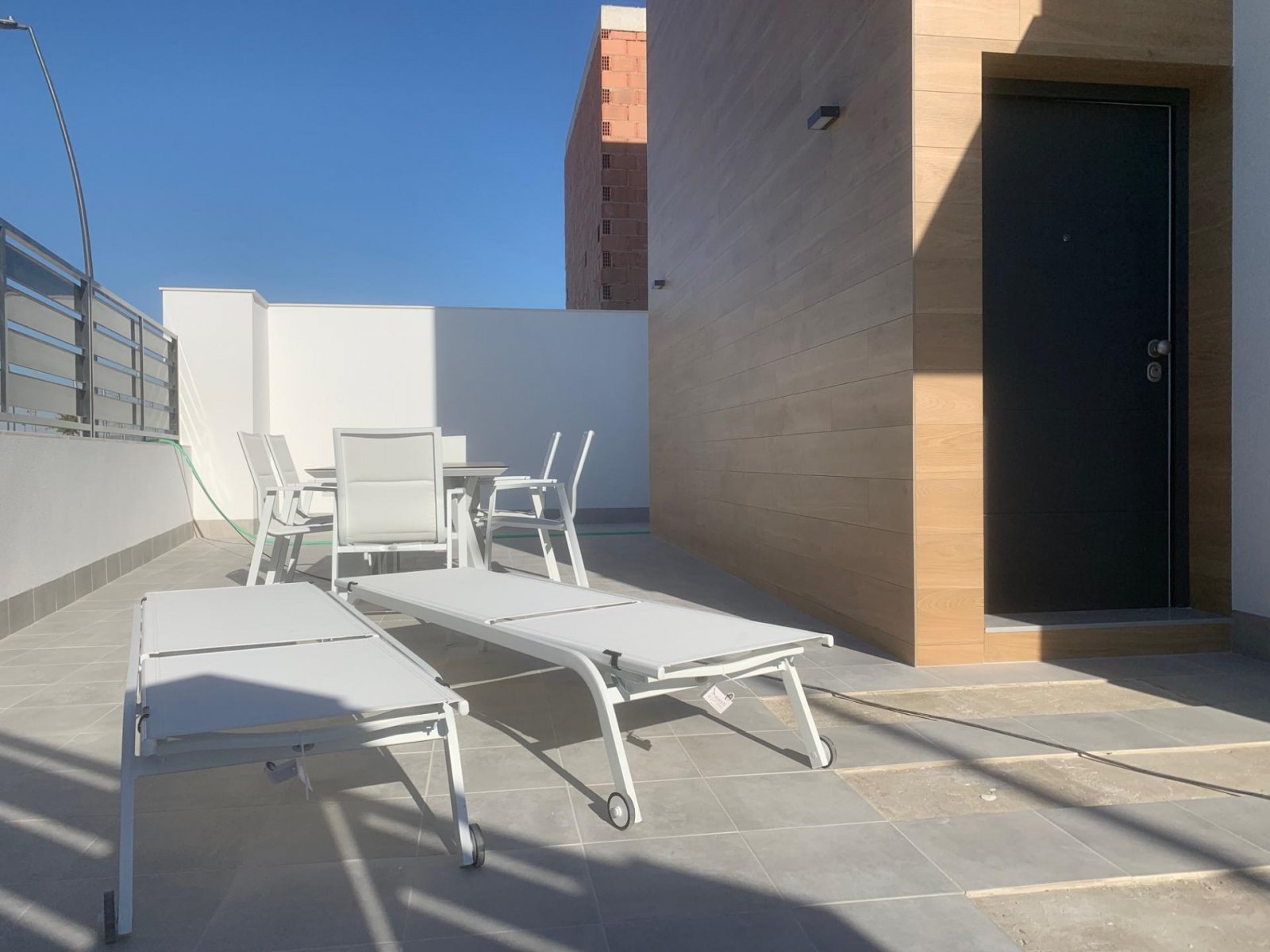 <p>Villa provided with 2 Bedrooms and 2 Bathrooms, private swimming pool and parking space on own plot. </p><p>Step inside these modern detached vi...