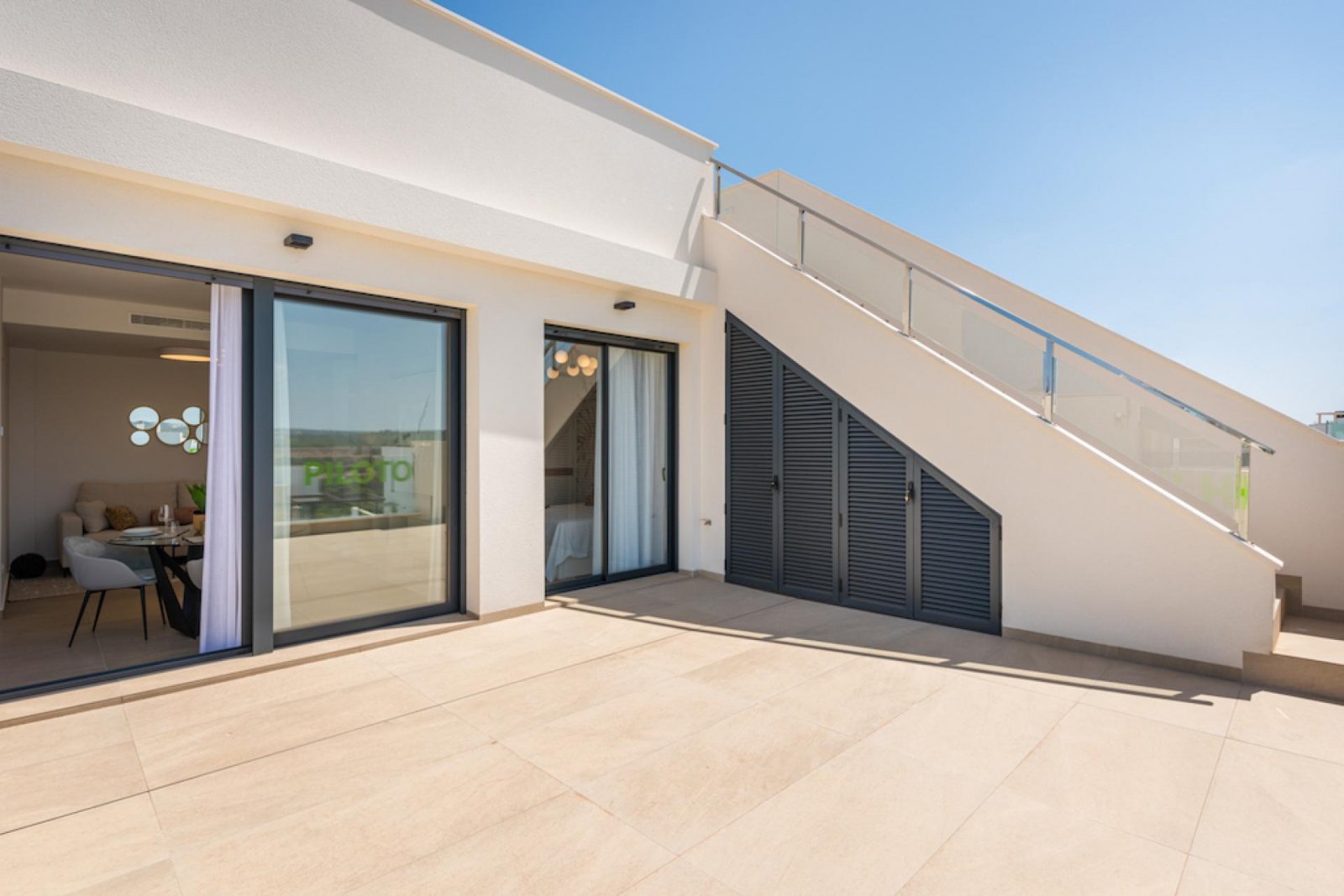 <p>Villa provided with 3 Bedrooms and 3 Bathrooms, private swimming pool and parking space on own plot. </p><p>Discover this beautiful development ...