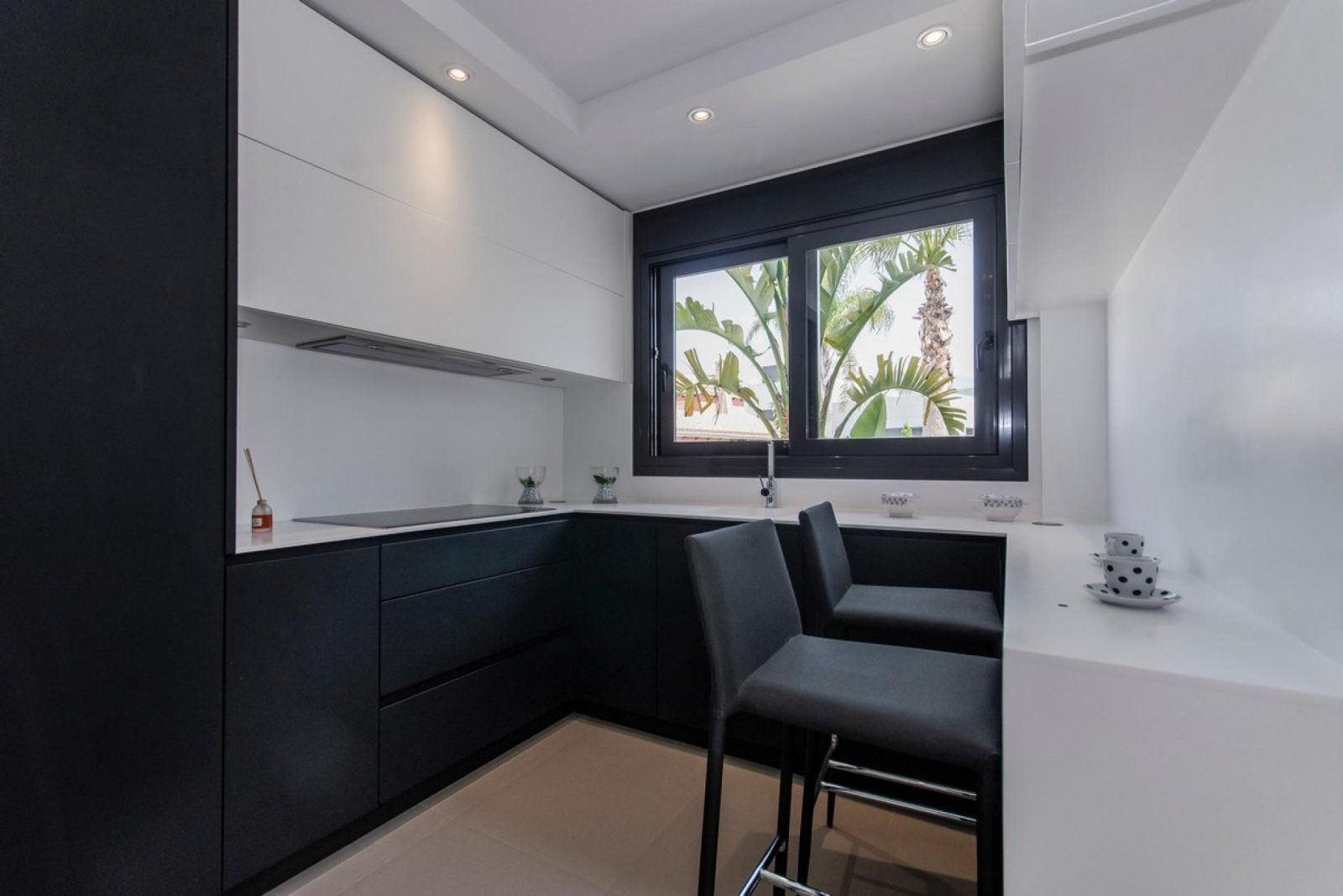 <p>Villa provided with 3 Bedrooms and 4 Bathrooms, private swimming pool and underground parking space. </p><p>Discover this beautiful development ...