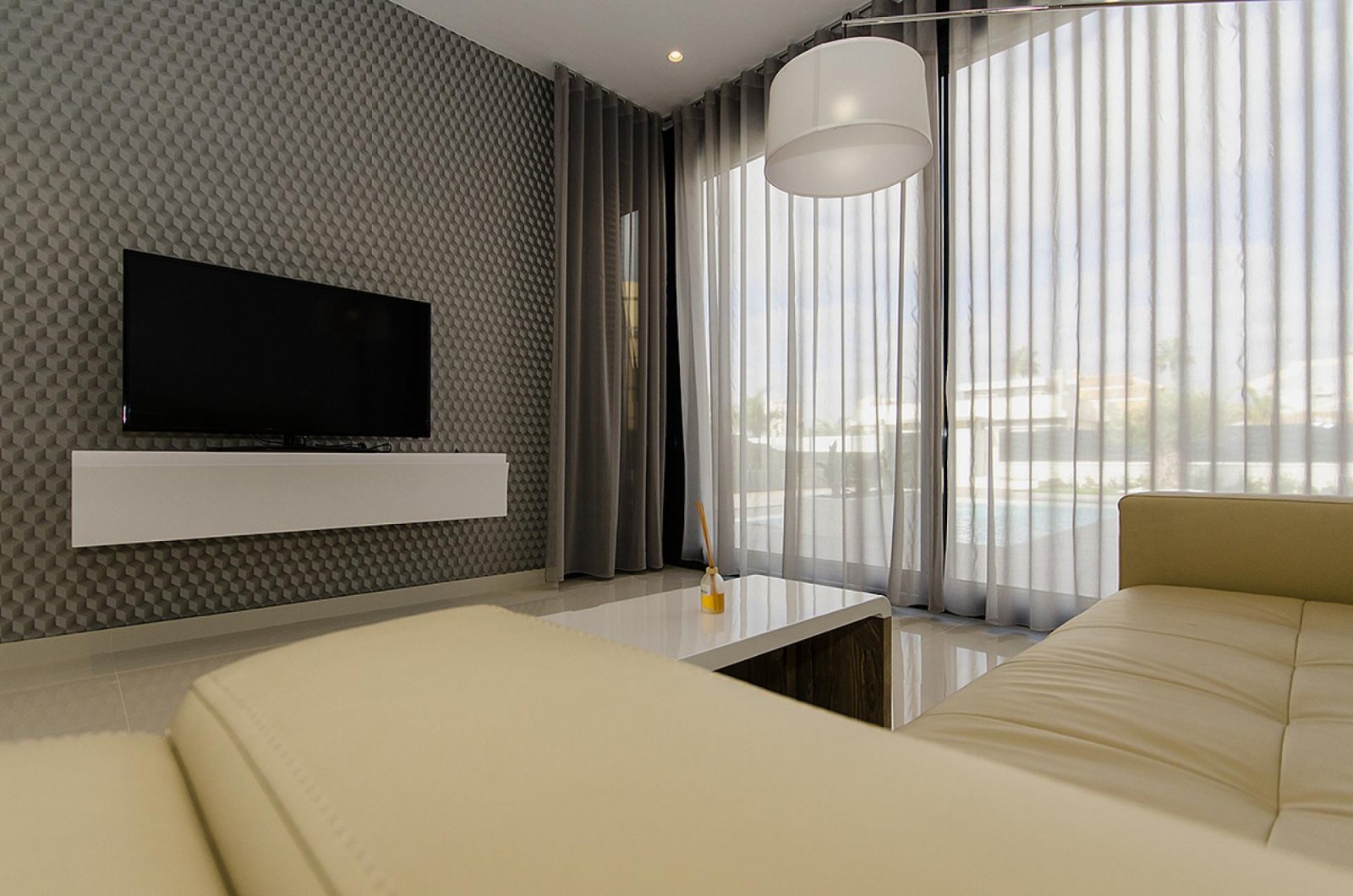 <p>Villa provided with 3 Bedrooms and 3 Bathrooms, private swimming pool and parking space on own plot. </p><p>Discover this beautiful development ...