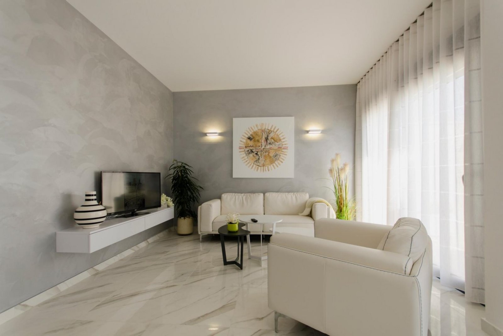 <p>Villa provided with 3 Bedrooms and 2 Bathrooms, private swimming pool and parking space on own plot. </p><p>Discover this beautiful development ...