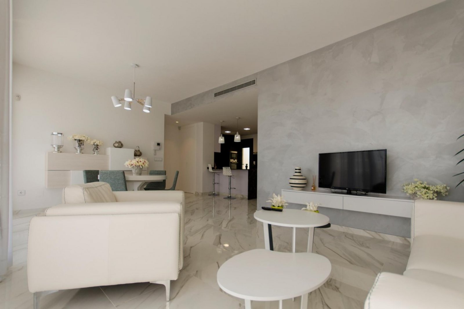 <p>Villa provided with 3 Bedrooms and 2 Bathrooms, private swimming pool and parking space on own plot. </p><p>Discover this beautiful development ...