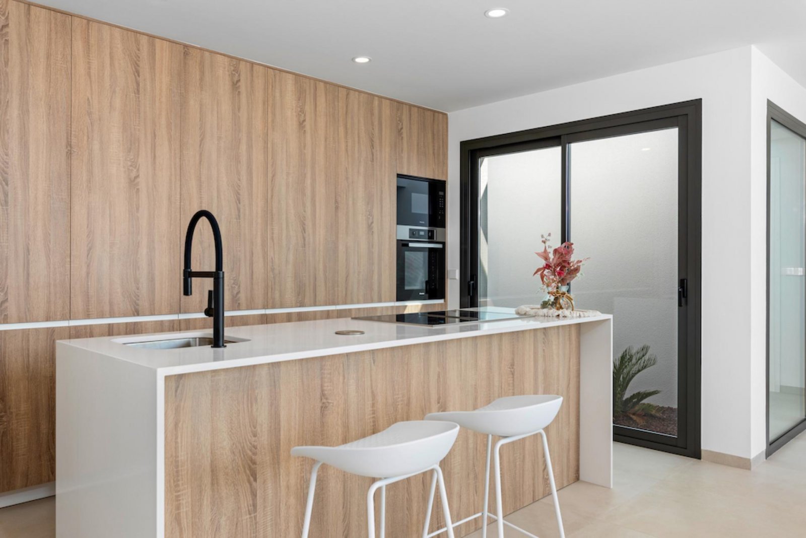 <p>Villa provided with 3 Bedrooms and 2 Bathrooms, private swimming pool and parking space on own plot. </p><p>Discover these beautiful villas, loc...